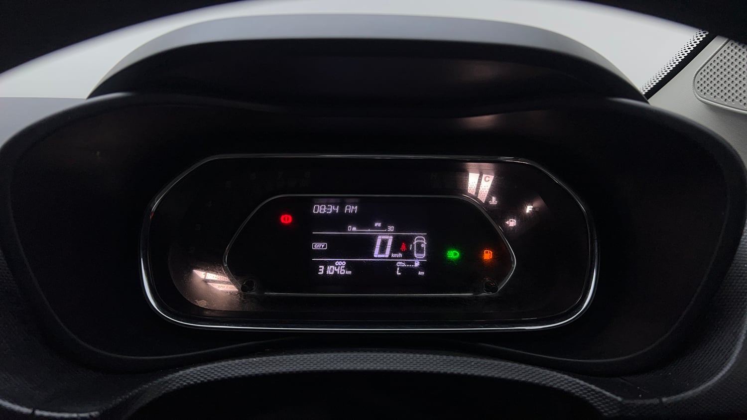 Used 2024 Tata Nexon Smart (O) 1.2 Petrol 5MT Petrol Manual interior CLUSTERMETER VIEW