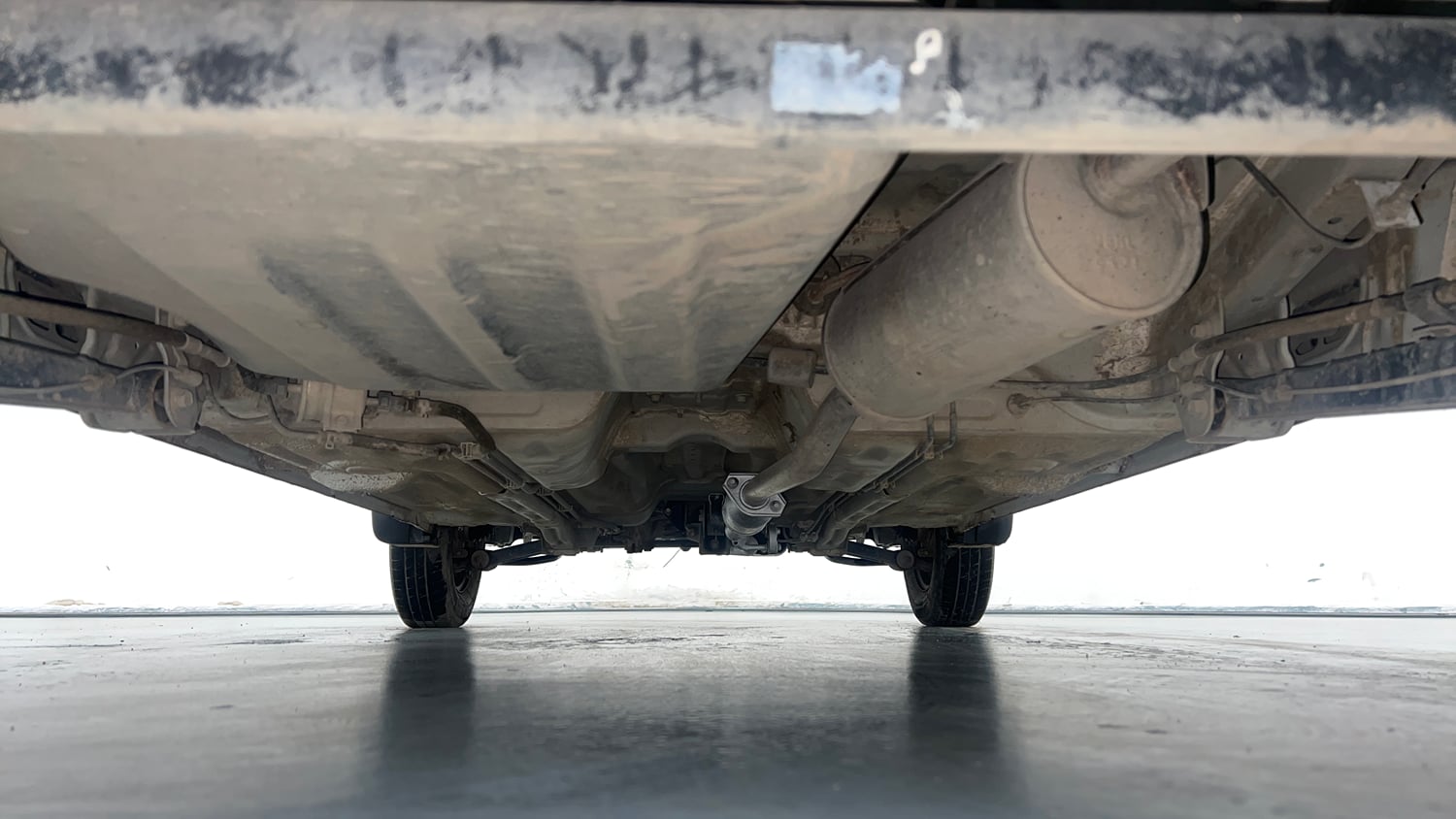 Used 2021 Maruti Suzuki Alto 800 VXi Petrol Manual extra REAR UNDERBODY VIEW (TAKEN FROM REAR)