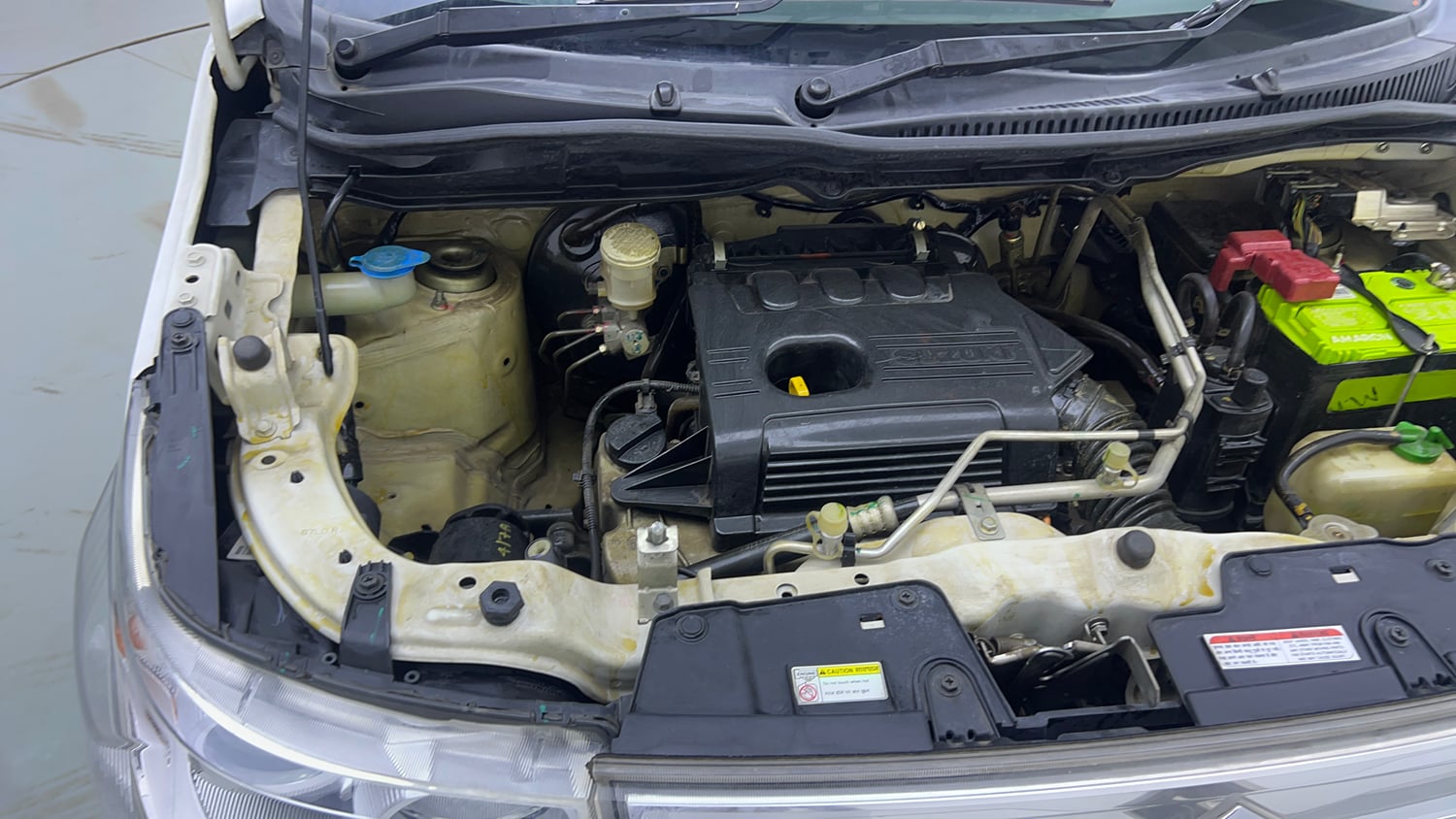 Used 2018 Maruti Suzuki Wagon R VXI+ AMT Petrol Automatic engine ENGINE RIGHT SIDE VIEW