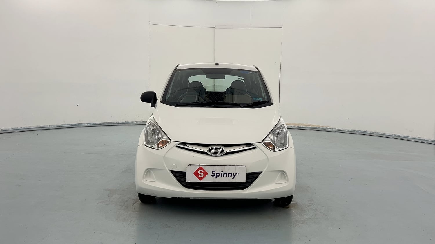 Used 2018 Hyundai Eon Era + AirBag Petrol Manual exterior FRONT VIEW