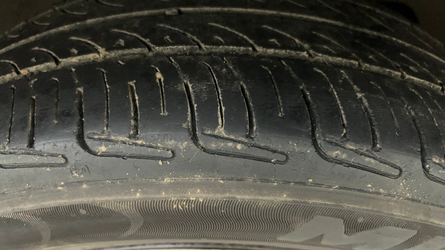 Used 2018 Tata Tiago Revotorq XT Diesel Manual tyres RIGHT FRONT TYRE TREAD VIEW