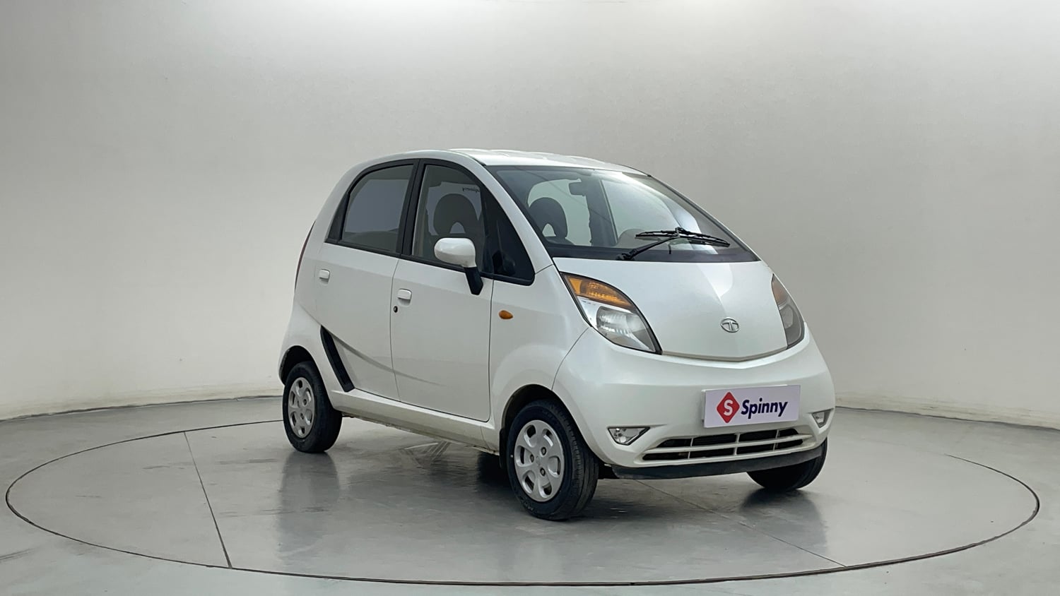 Used 2012 Tata Nano LX Petrol Manual exterior RIGHT FRONT CORNER VIEW