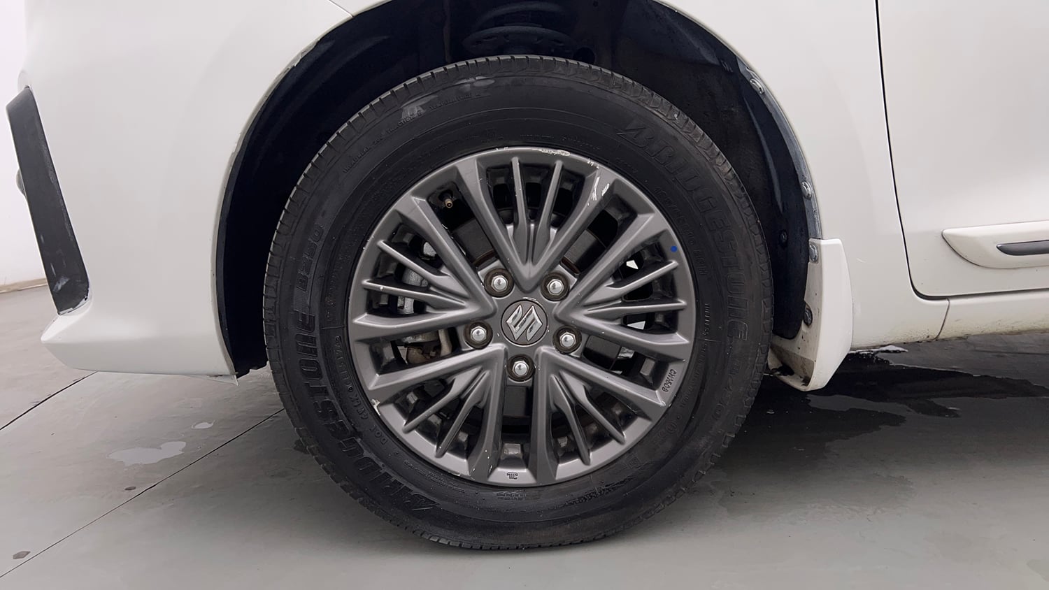 Used 2019 Maruti Suzuki New Ertiga ZXi AT Petrol Automatic tyres LEFT FRONT TYRE RIM VIEW