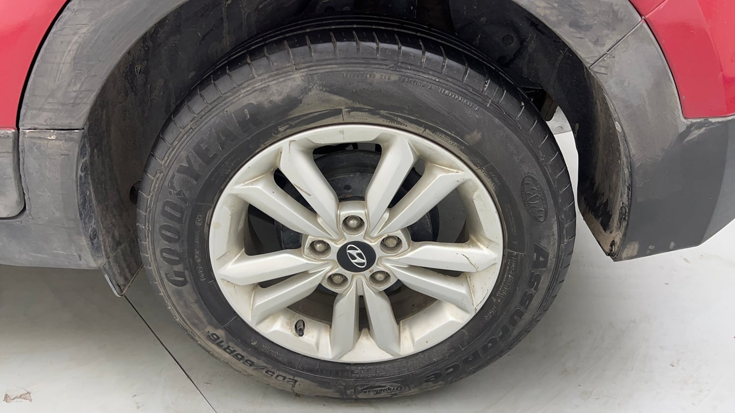 Used 2017 Hyundai Creta 1.6 SX Plus Petrol Petrol Manual tyres LEFT REAR TYRE RIM VIEW