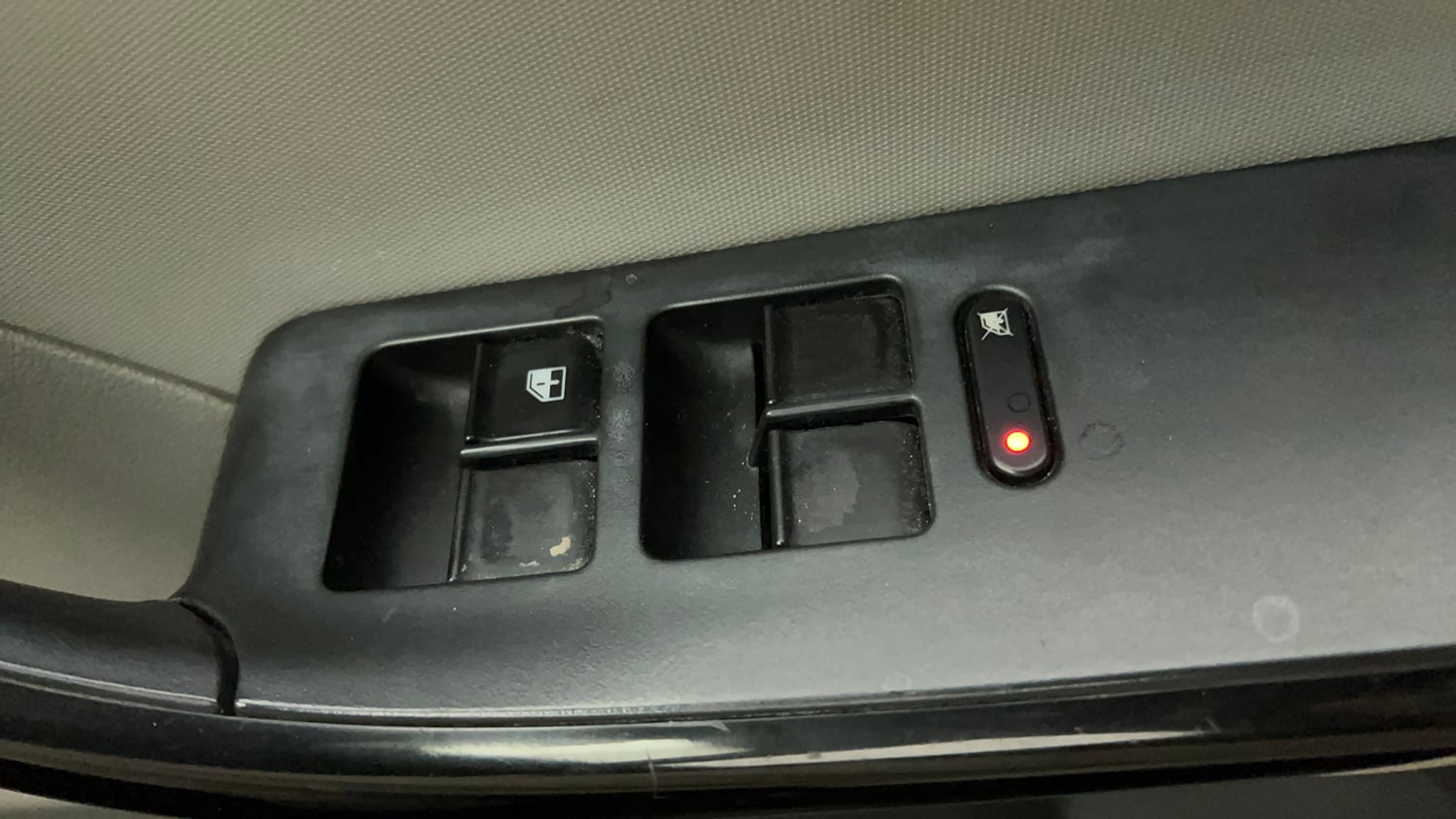 Used 2018 Tata Tiago Revotorq XT Diesel Manual top_features Power windows