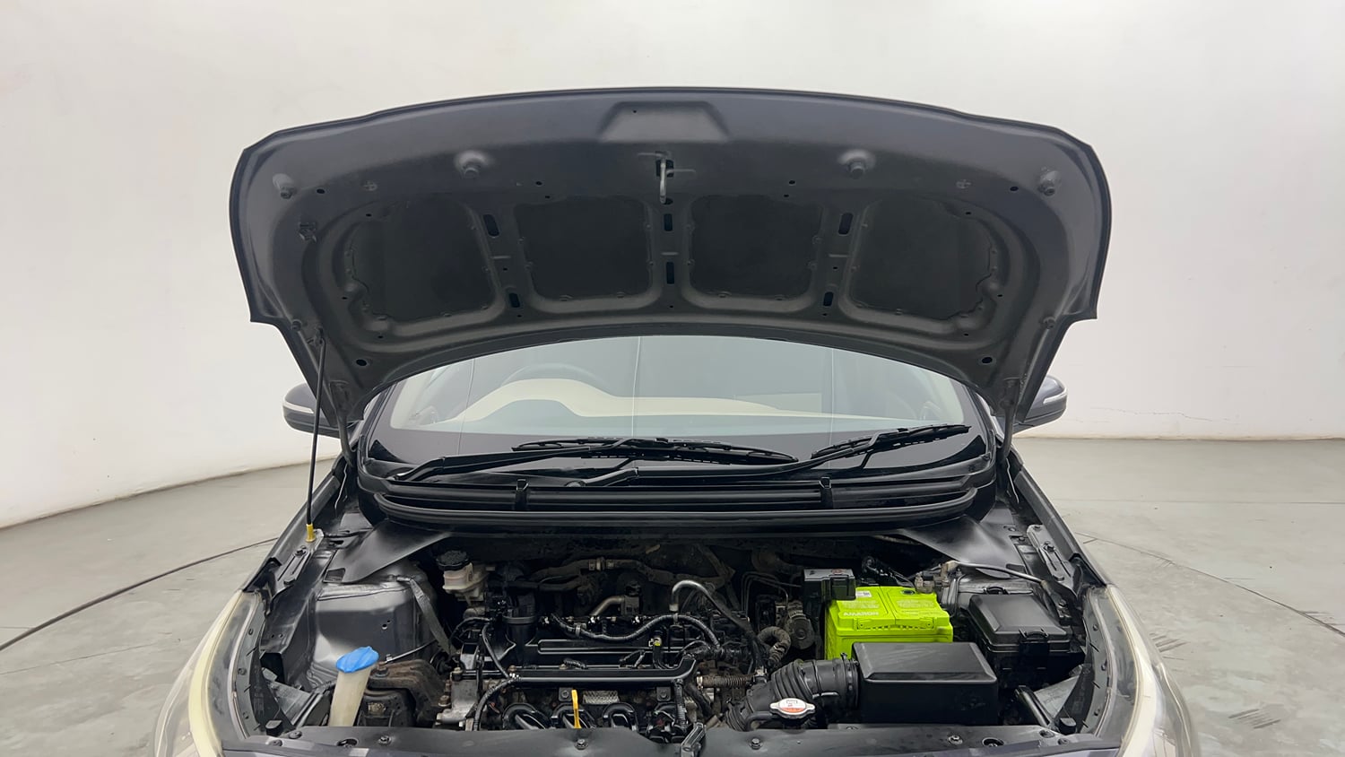 Used 2018 Hyundai Elite i20 Asta 1.2 Petrol Manual engine ENGINE & BONNET OPEN FRONT VIEW