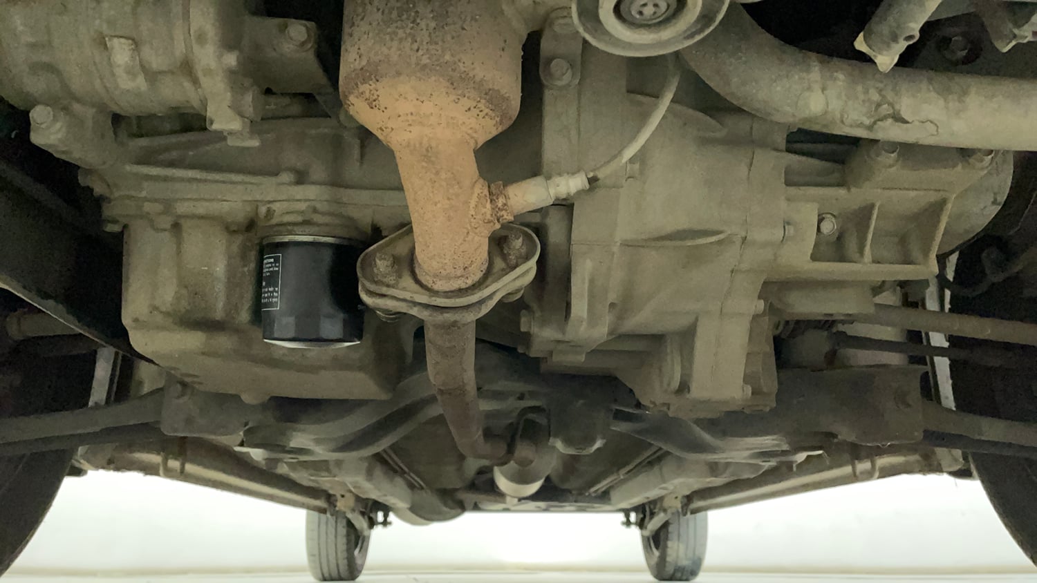 Used 2016 Maruti Suzuki Wagon R VXI Petrol Manual extra FRONT LEFT UNDERBODY VIEW
