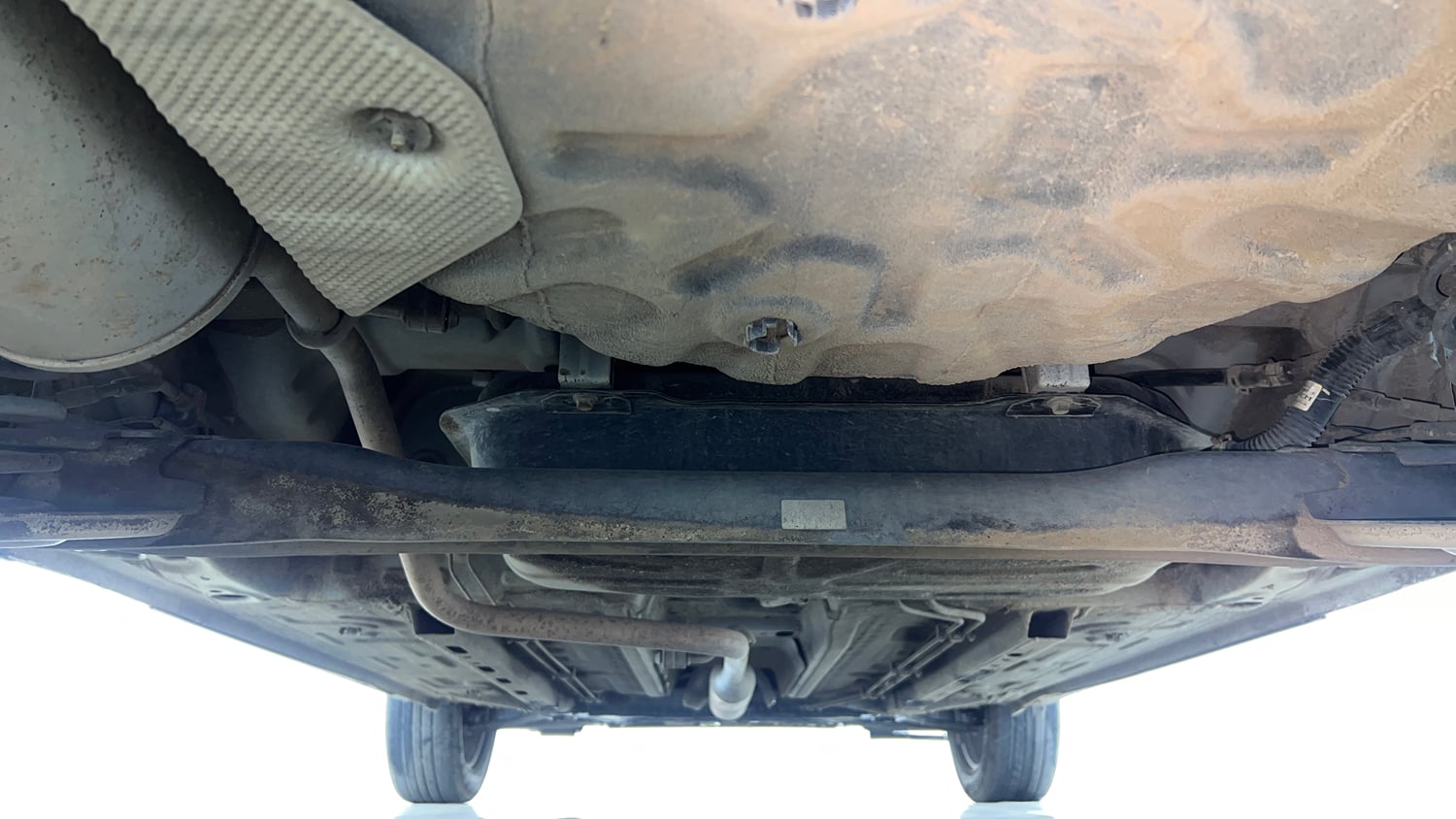 Used 2021 Nissan Magnite XE Petrol Manual extra REAR UNDERBODY VIEW (TAKEN FROM REAR)