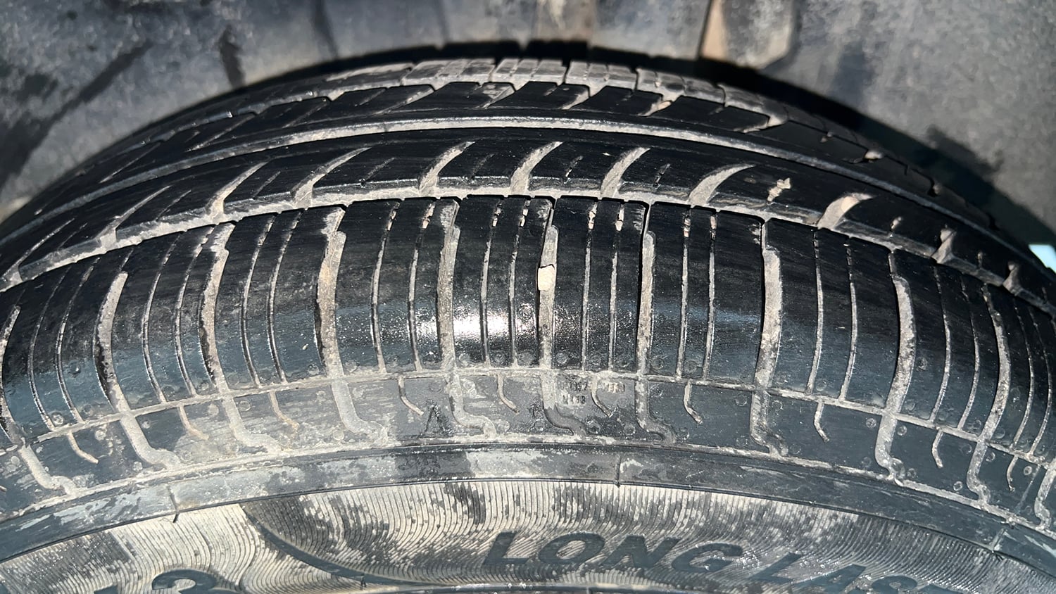 Used 2019 Maruti Suzuki Swift LXi Petrol Manual tyres LEFT REAR TYRE TREAD VIEW