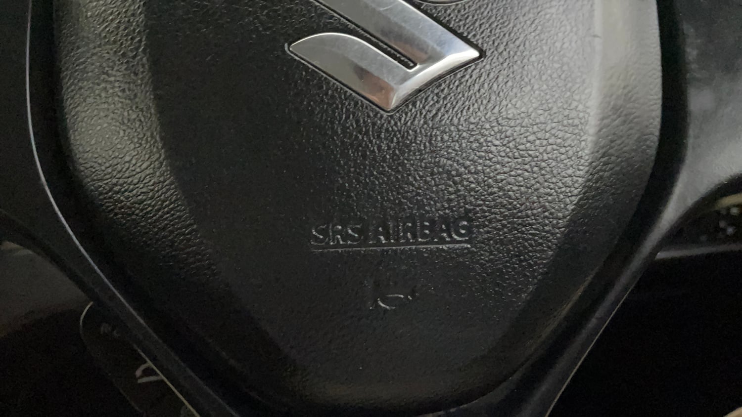 Used 2019 maruti-suzuki Vitara Brezza ZDi Plus AGS Diesel Automatic top_features Airbags