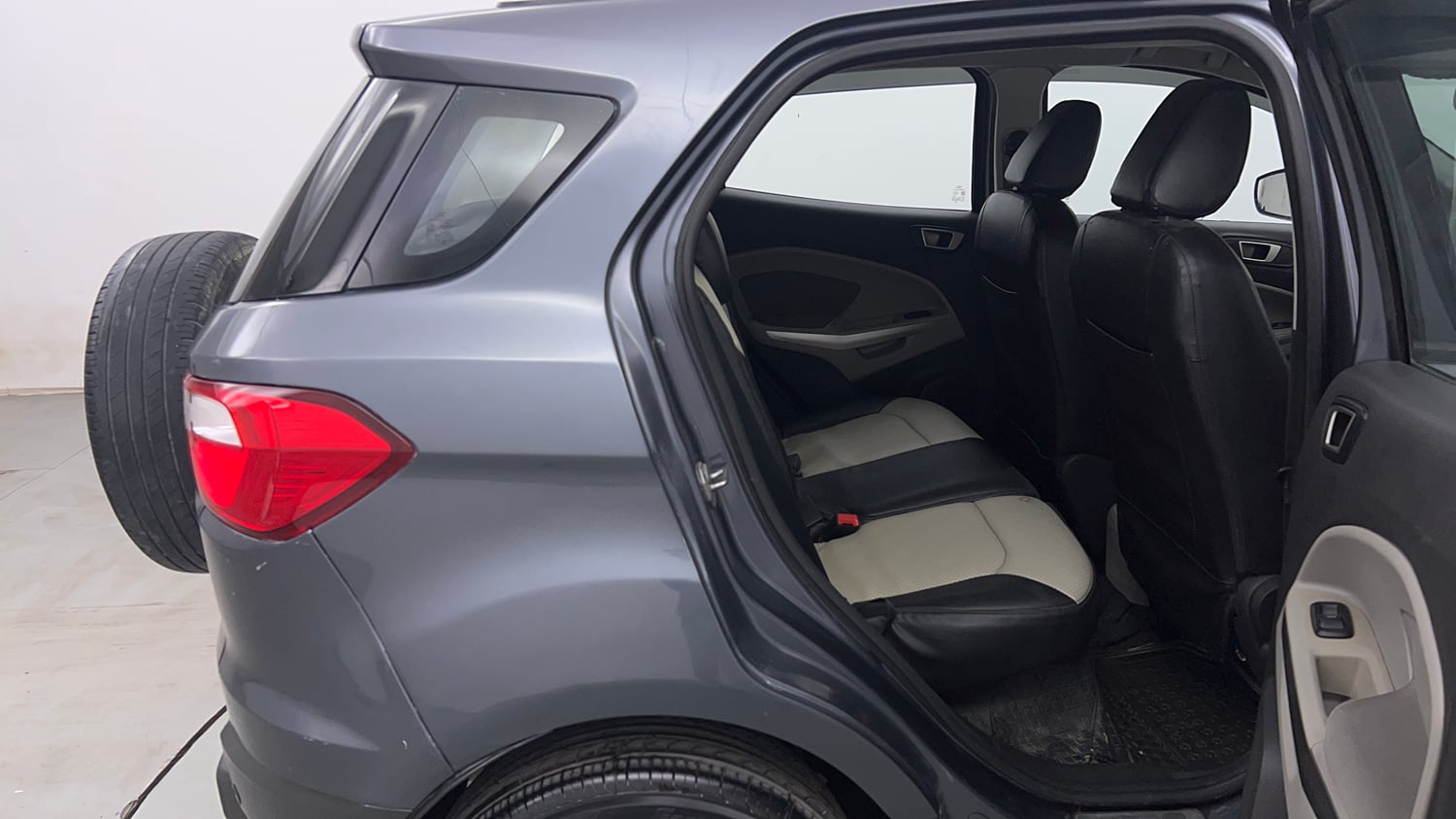 Used 2017 Ford EcoSport Titanium 1.5L TDCi Diesel Manual interior RIGHT SIDE REAR DOOR CABIN VIEW