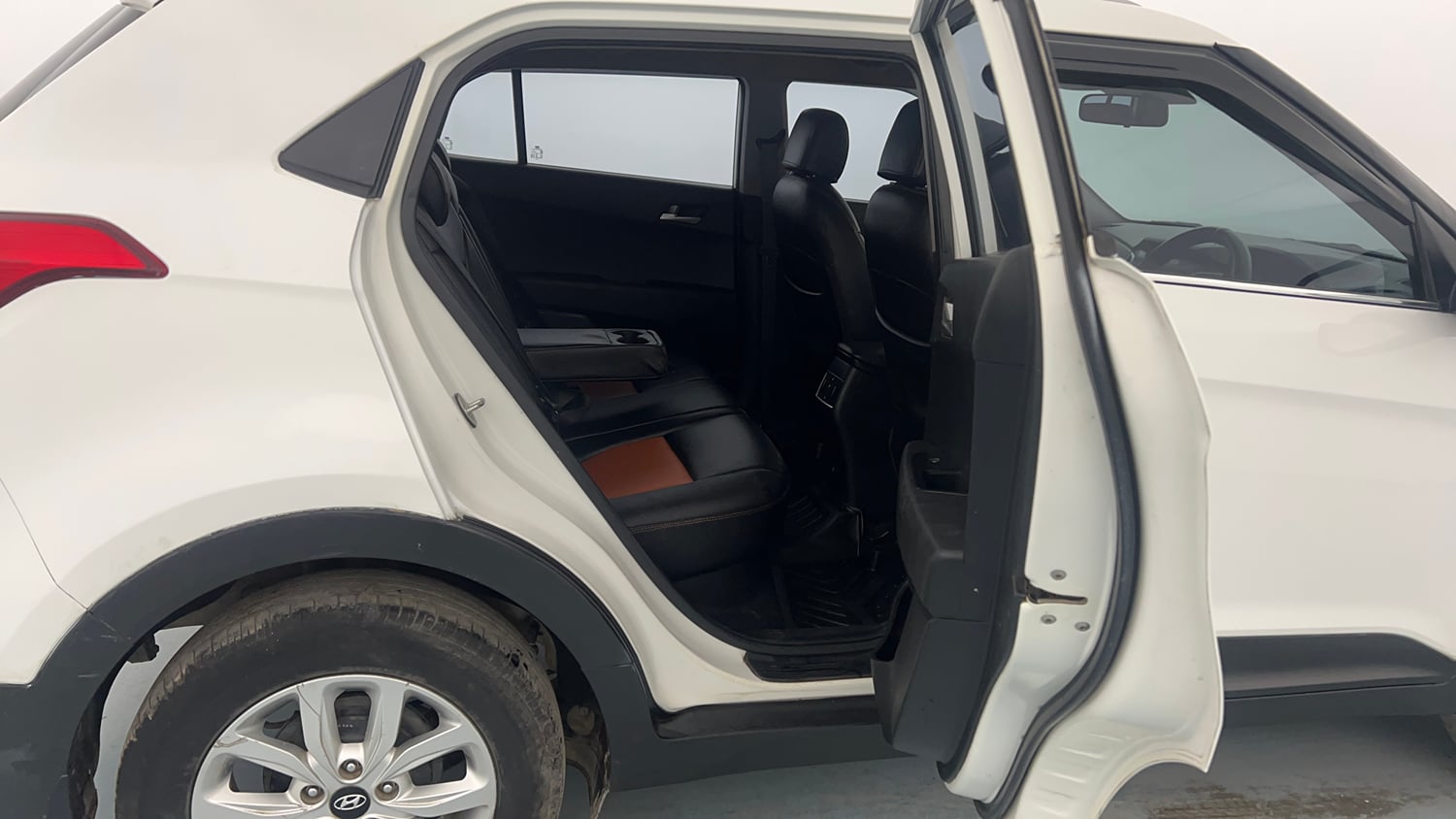 Used 2018 Hyundai Creta S 1.4 CRDi Diesel Manual interior RIGHT SIDE REAR DOOR CABIN VIEW
