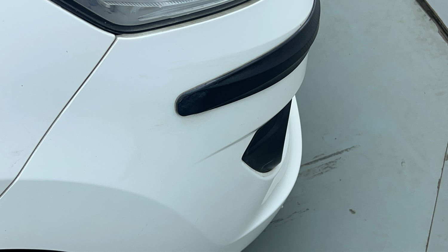 Used 2018 Maruti Suzuki Wagon R VXI+ AMT Petrol Automatic dents MINOR SCRATCH