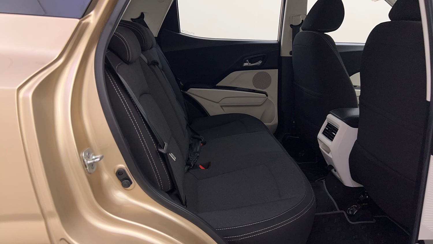 Used 2026 Mahindra XUV 3XO AX5 1.2 Petrol AT Petrol Automatic interior RIGHT SIDE REAR DOOR CABIN VIEW