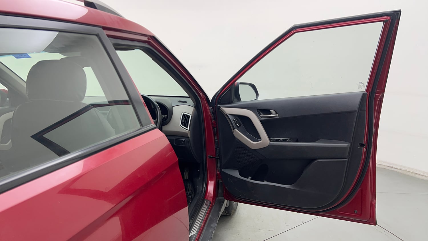 Used 2017 Hyundai Creta 1.6 SX Plus Petrol Petrol Manual interior RIGHT FRONT DOOR OPEN VIEW