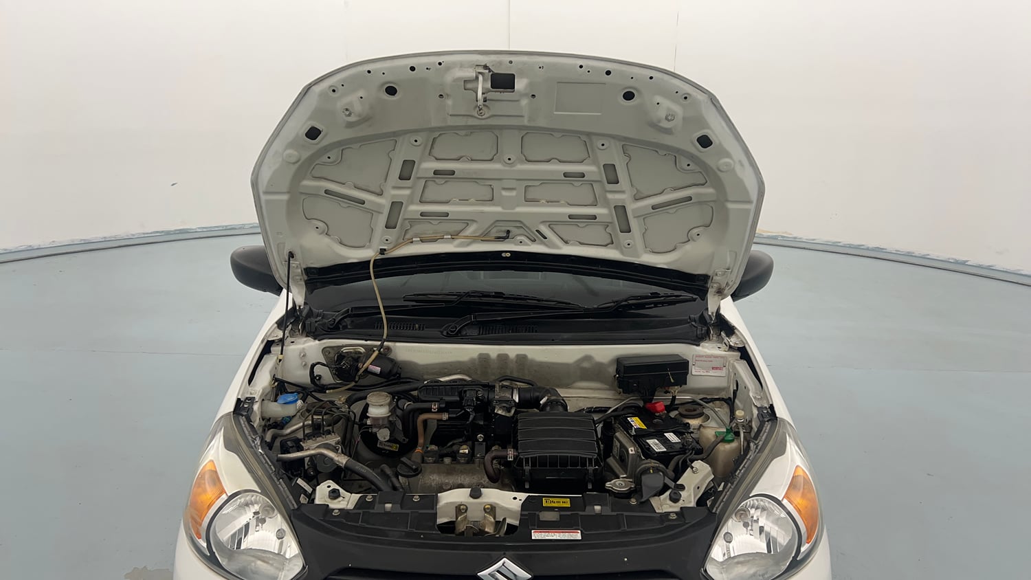 Used 2021 Maruti Suzuki Alto 800 VXi Petrol Manual engine ENGINE & BONNET OPEN FRONT VIEW