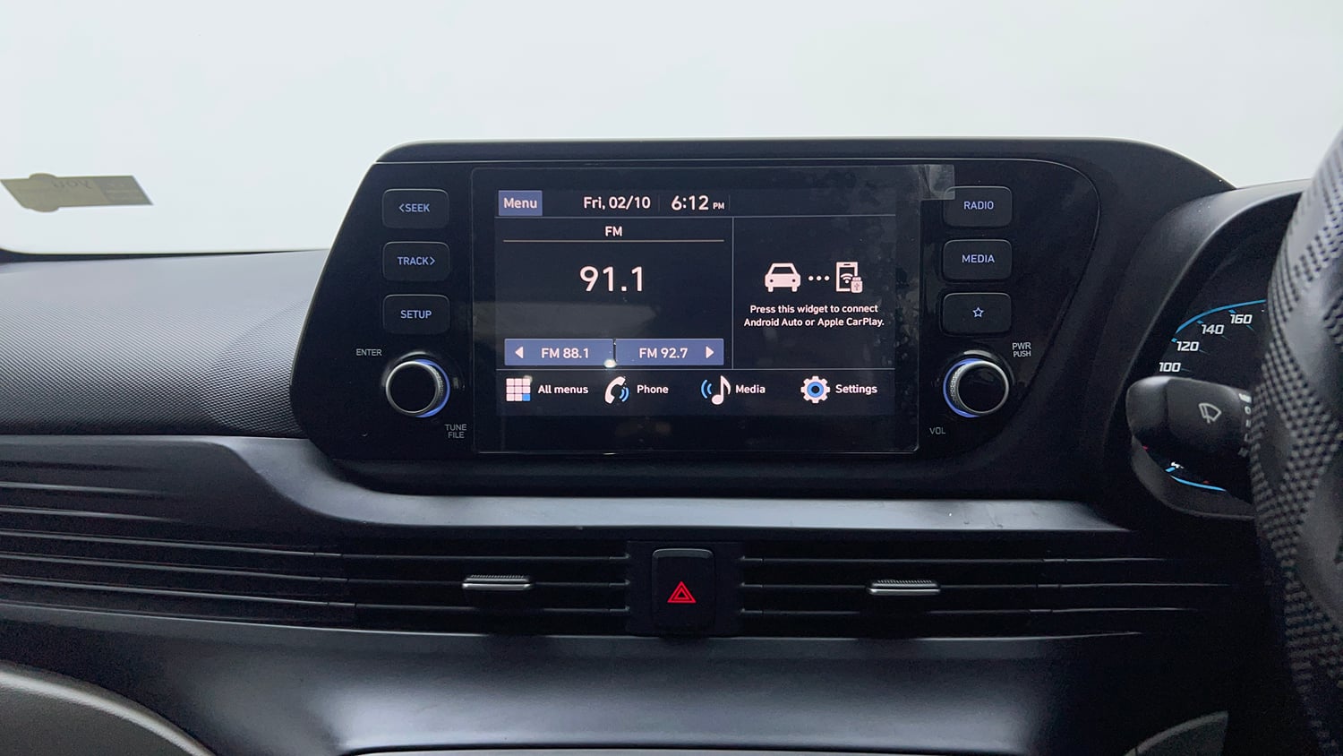 Used 2023 Hyundai New i20 Sportz 1.2 MT Petrol Manual top_features Touch screen infotainment system