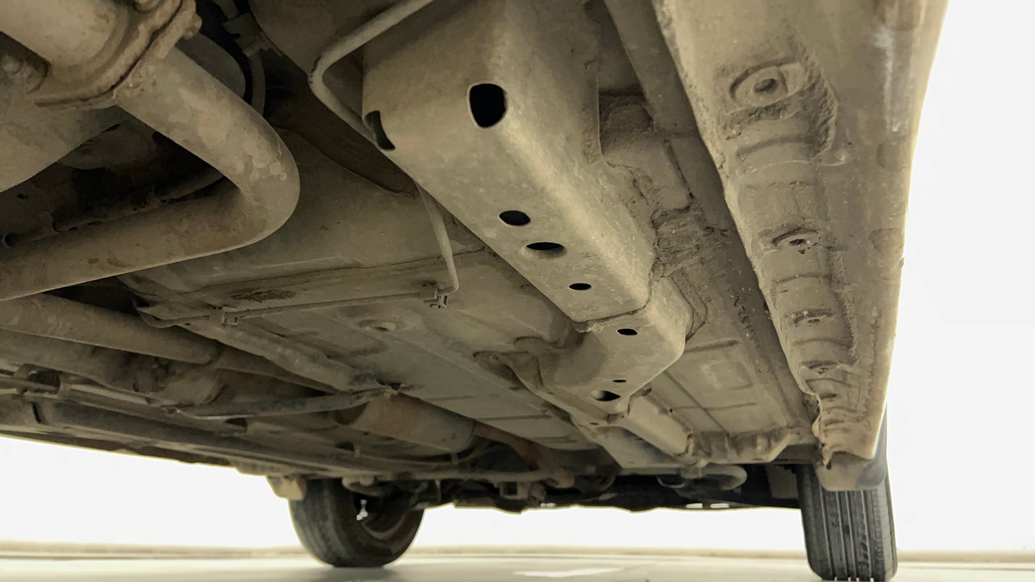 Used 2023 Tata Tigor XZ Plus CNG Cng Manual extra REAR RIGHT UNDERBODY VIEW