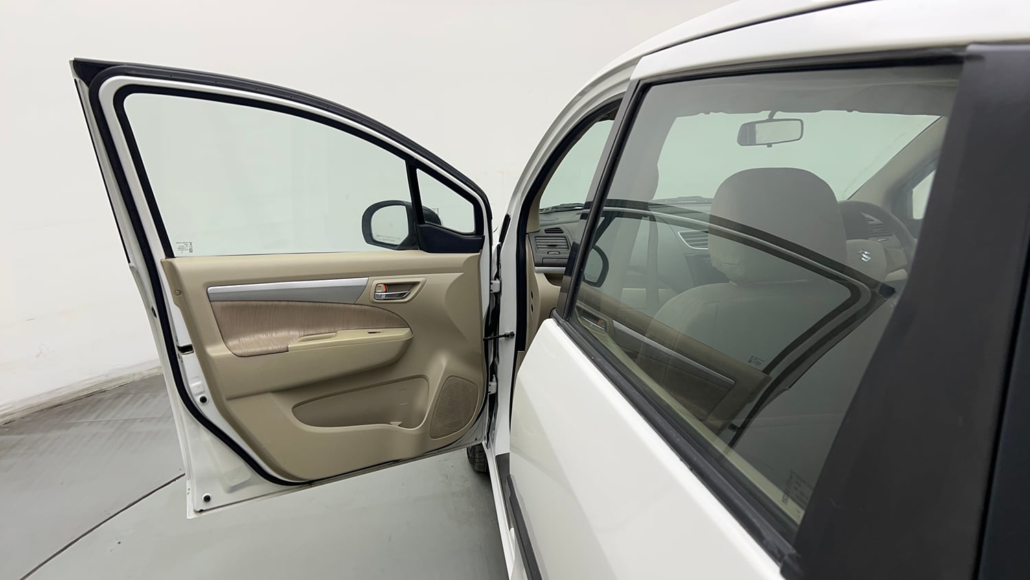 Used 2013 Maruti Suzuki Ertiga Vxi Petrol Manual interior LEFT FRONT DOOR OPEN VIEW