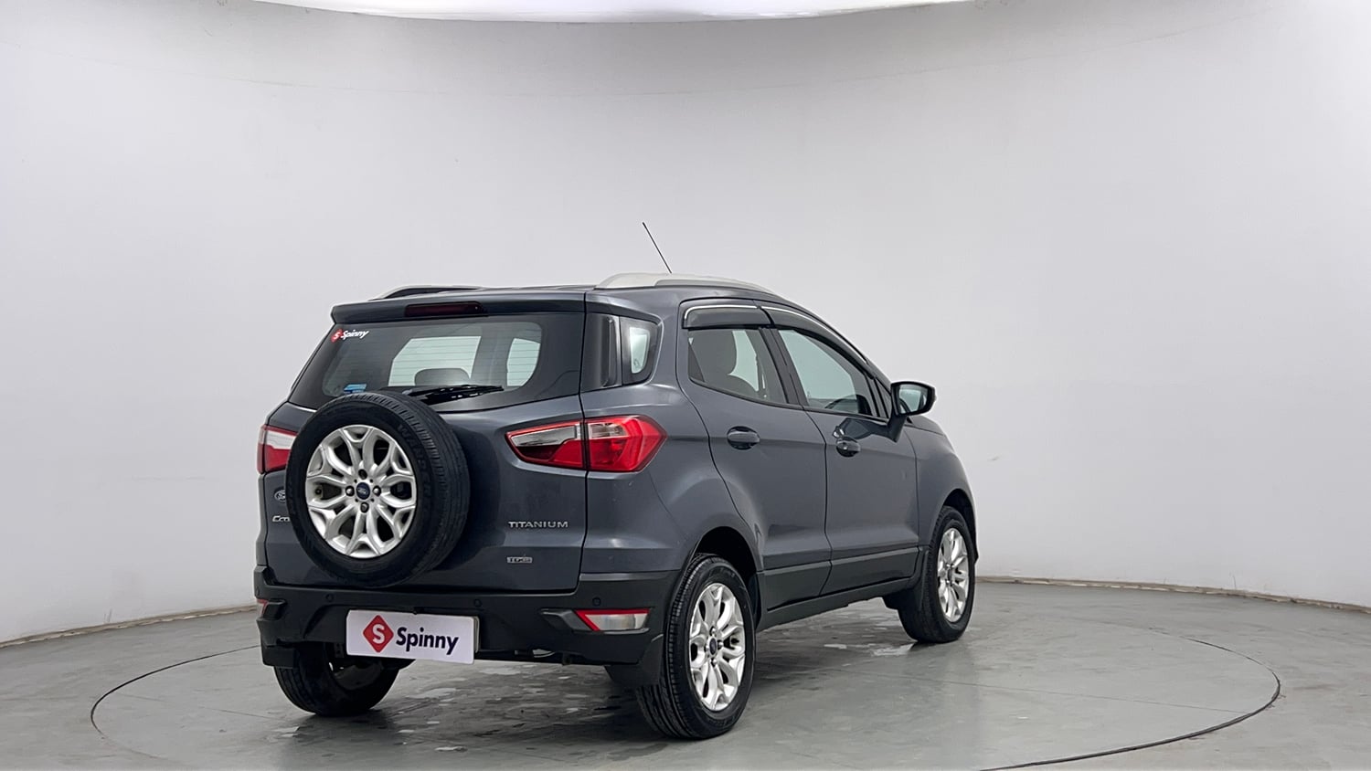 Used 2017 Ford EcoSport Titanium 1.5L TDCi Diesel Manual exterior RIGHT REAR CORNER VIEW