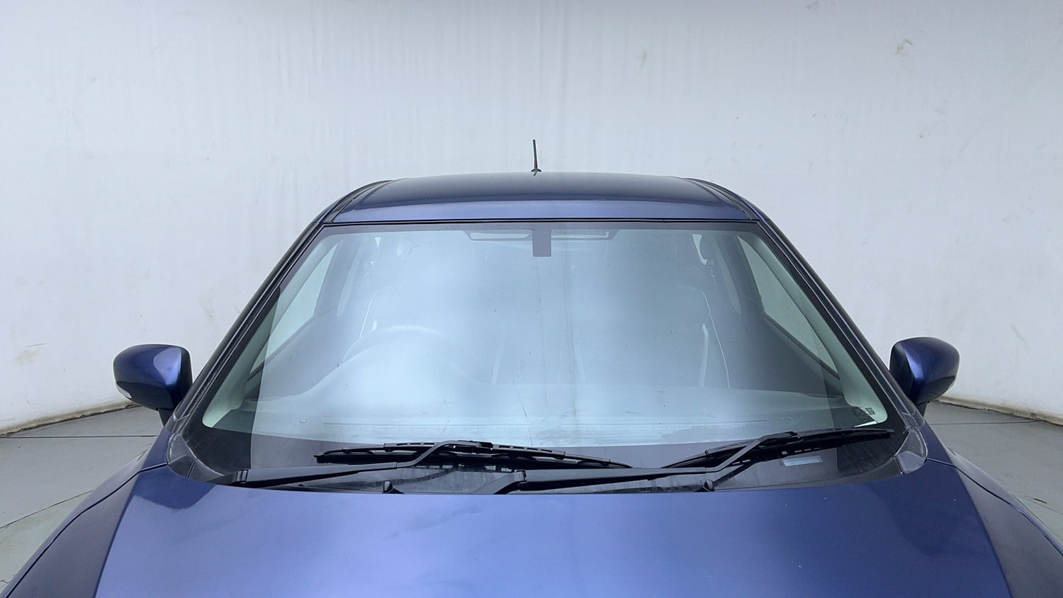 Used 2021 Maruti Suzuki Baleno Zeta Petrol Manual exterior FRONT WINDSHIELD VIEW