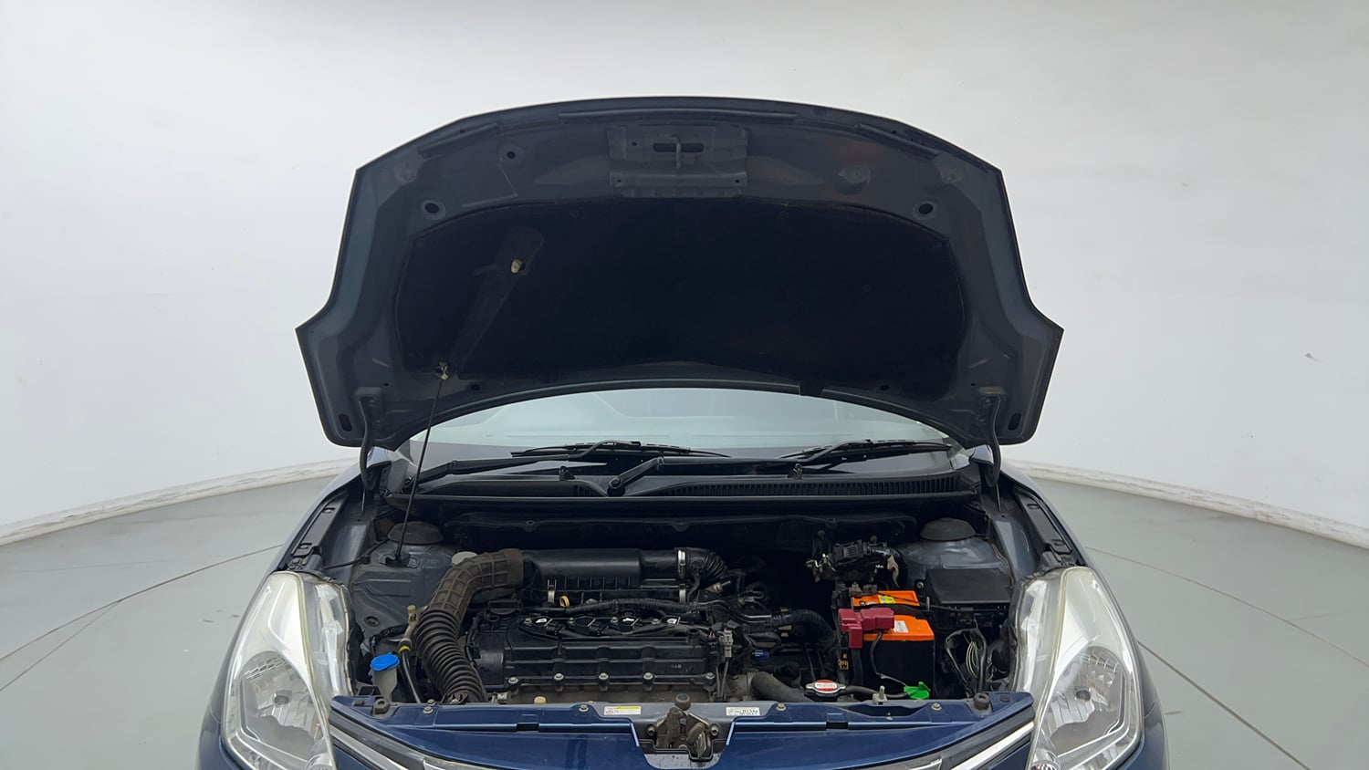 Used 2018 Maruti Suzuki Baleno Delta 1.2 Petrol Manual engine ENGINE & BONNET OPEN FRONT VIEW