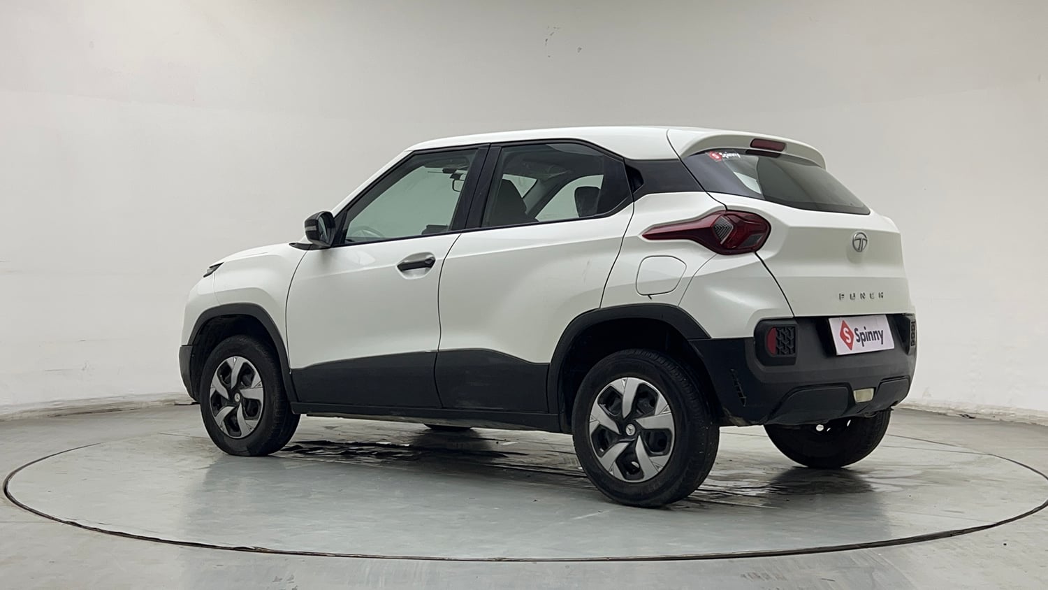 Used 2023 Tata Punch Pure MT Petrol Manual exterior LEFT REAR CORNER VIEW