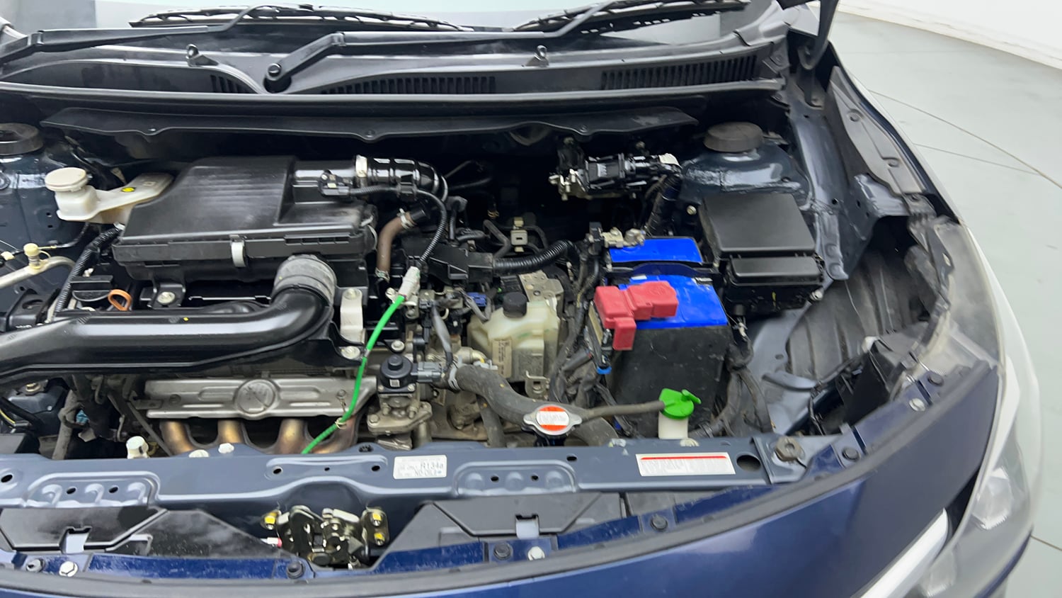 Used 2023 Maruti Suzuki Baleno Alpha AGS Petrol Automatic engine ENGINE LEFT SIDE VIEW