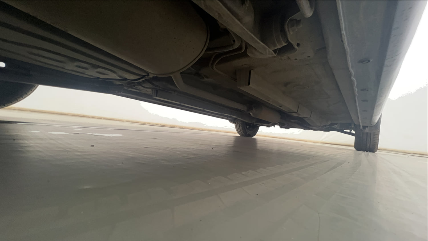 Used 2016 Maruti Suzuki Wagon R VXI Petrol Manual extra REAR RIGHT UNDERBODY VIEW
