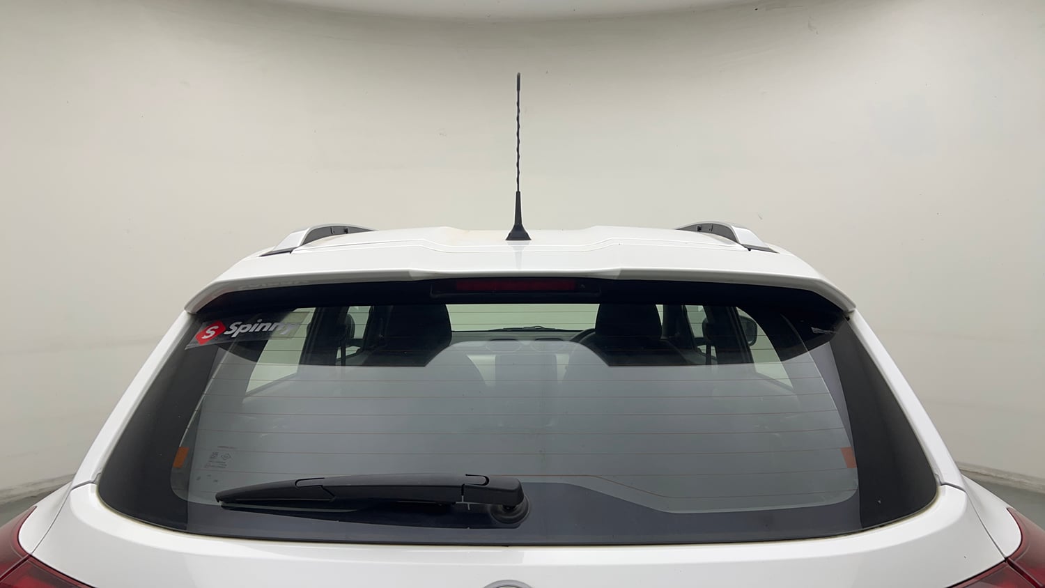 Used 2021 Nissan Magnite XE Petrol Manual exterior BACK WINDSHIELD VIEW