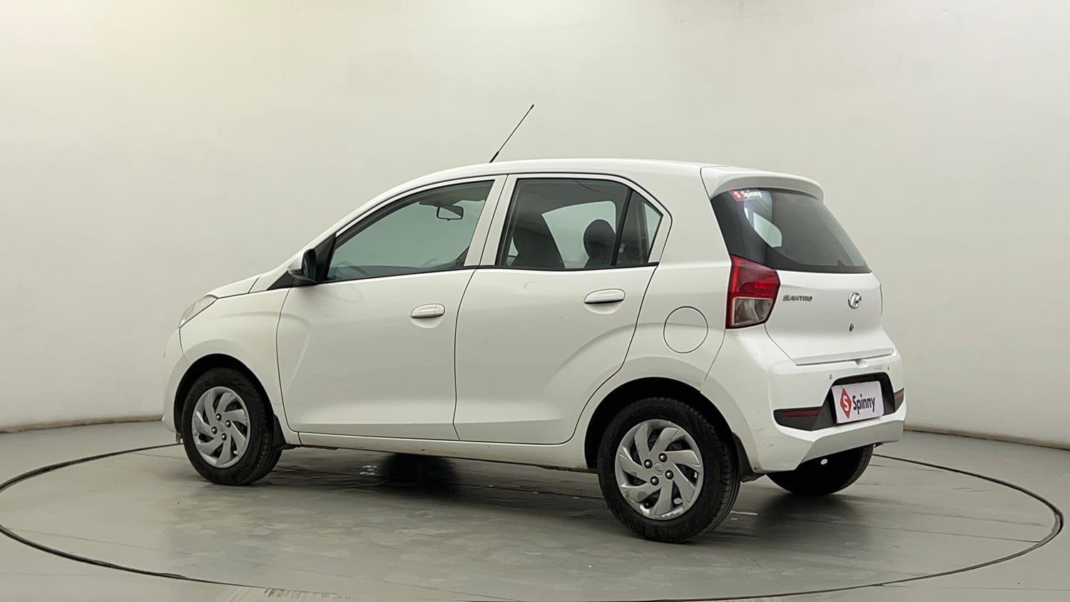 Used 2020 Hyundai Santro Sportz CNG Cng Manual exterior LEFT REAR CORNER VIEW