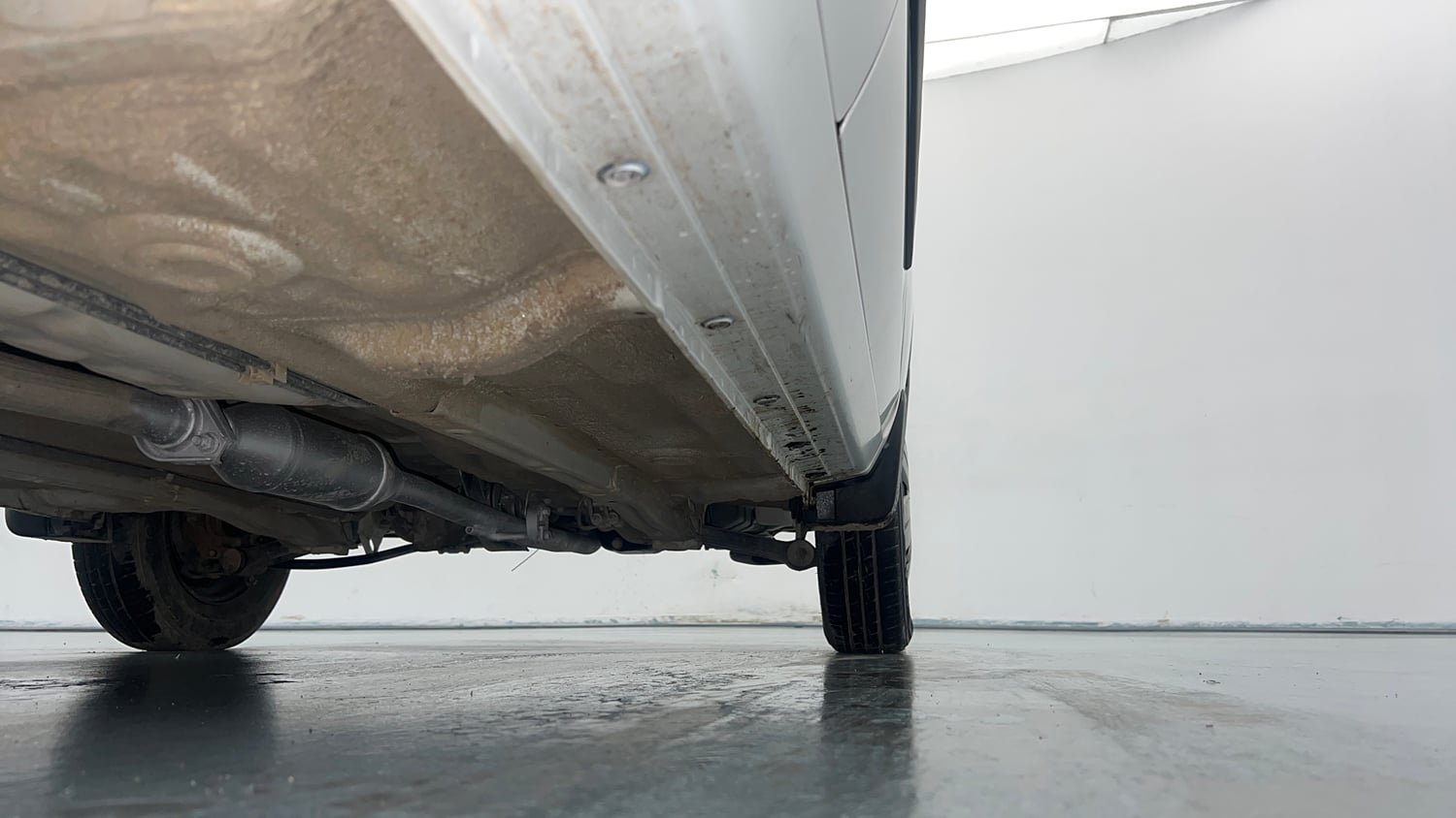 Used 2021 Maruti Suzuki Alto 800 VXi Petrol Manual extra REAR RIGHT UNDERBODY VIEW