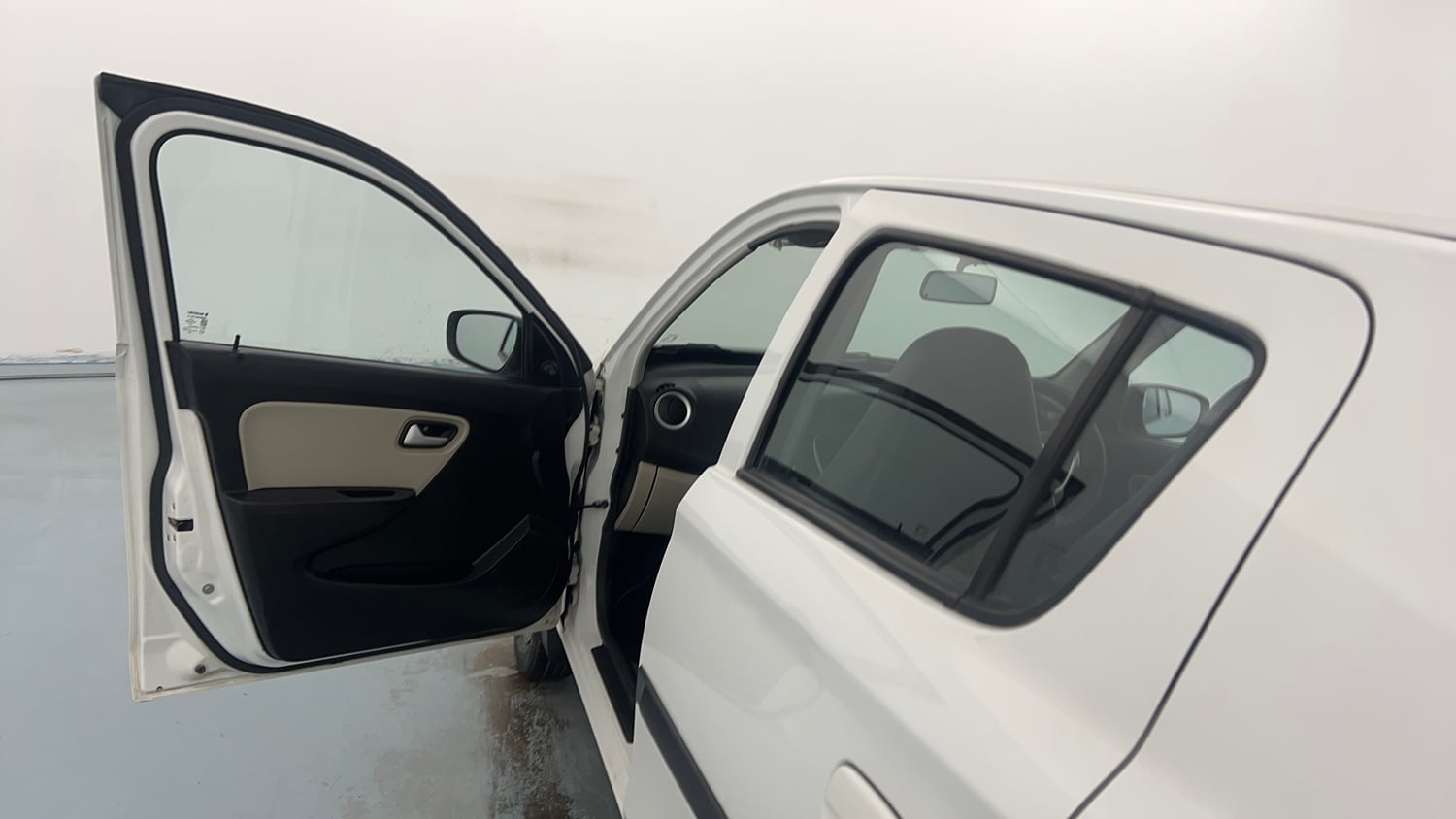 Used 2021 Maruti Suzuki Alto 800 VXi Petrol Manual interior LEFT FRONT DOOR OPEN VIEW