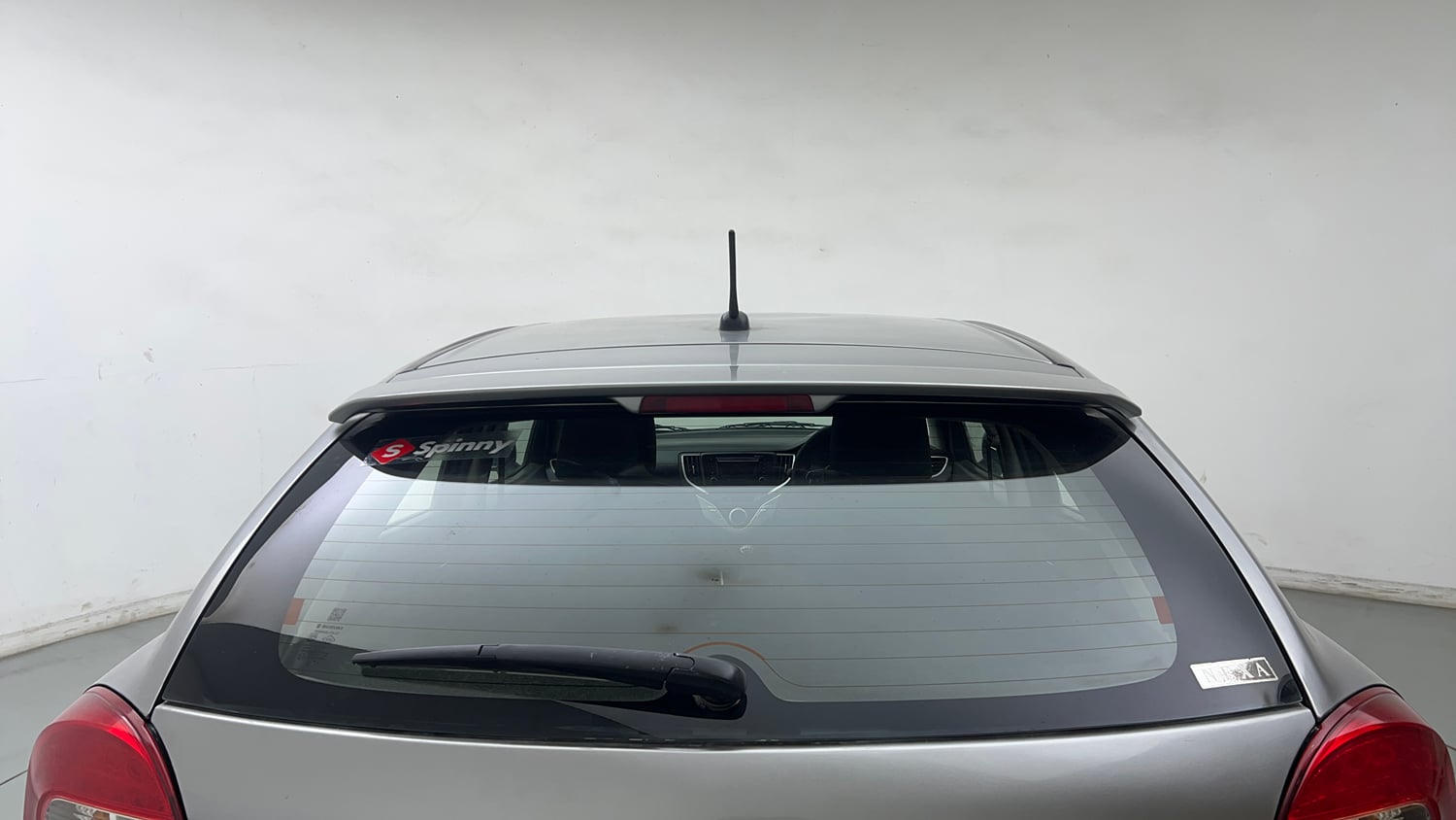 Used 2018 Maruti Suzuki Baleno Delta 1.2 Petrol Manual exterior BACK WINDSHIELD VIEW