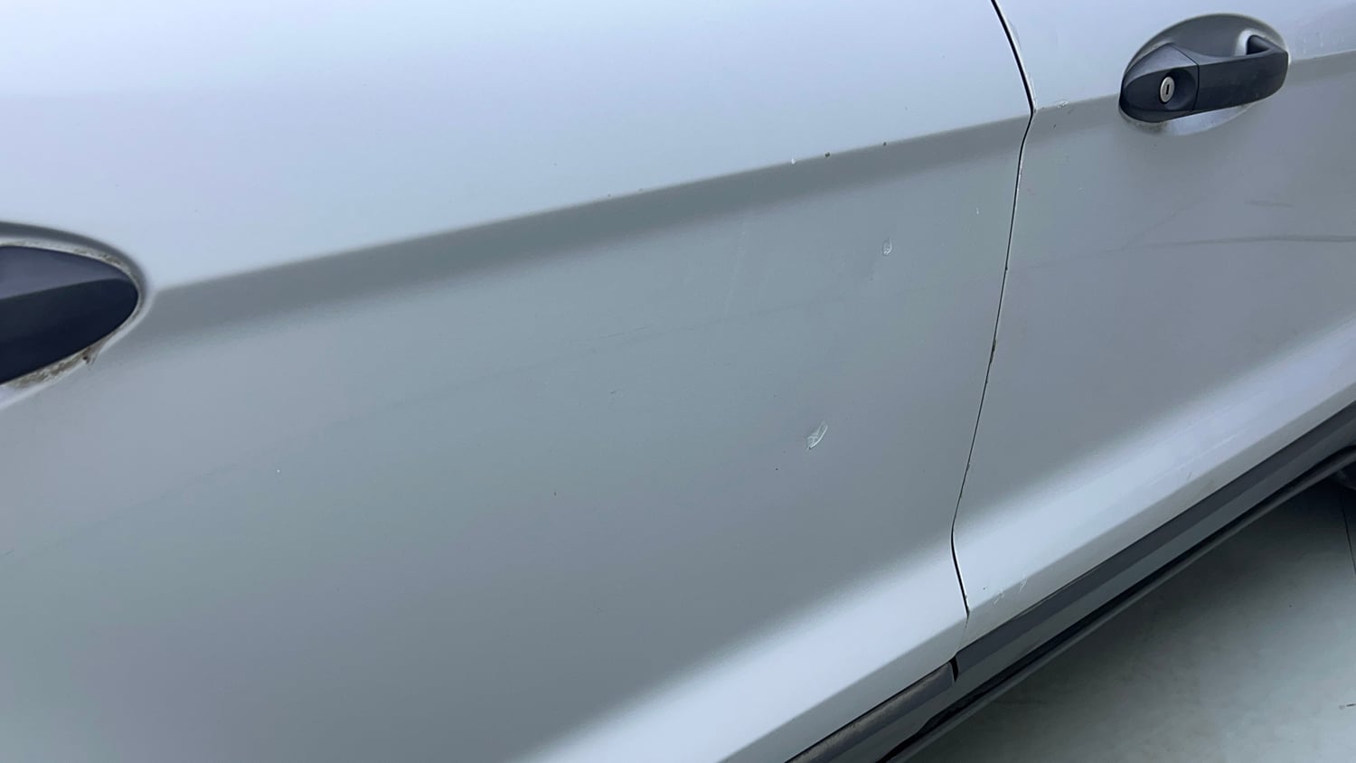 Used 2015 Ford EcoSport Ambiente 1.5 Ti-VCT Petrol Manual dents MINOR DENT