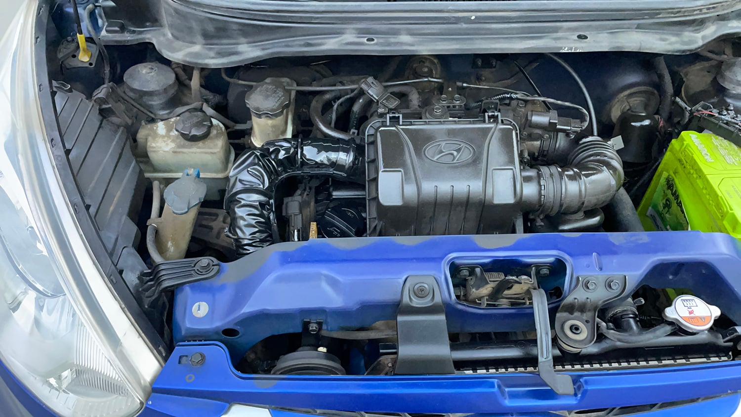 Used 2012 Hyundai Eon Magna + Petrol Manual engine ENGINE RIGHT SIDE VIEW