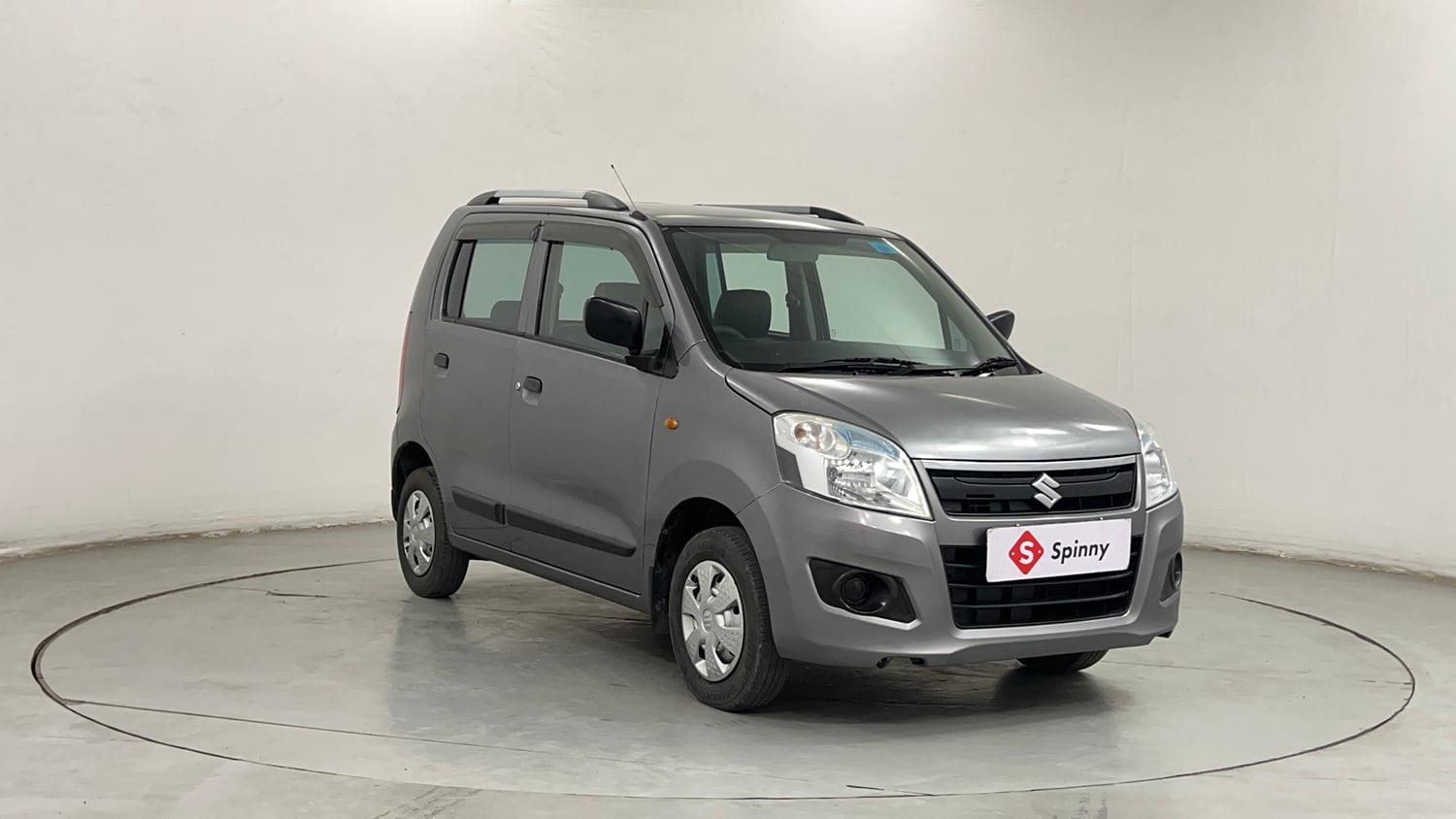 Used 2017 Maruti Suzuki Wagon R LXI CNG Cng Manual exterior RIGHT FRONT CORNER VIEW
