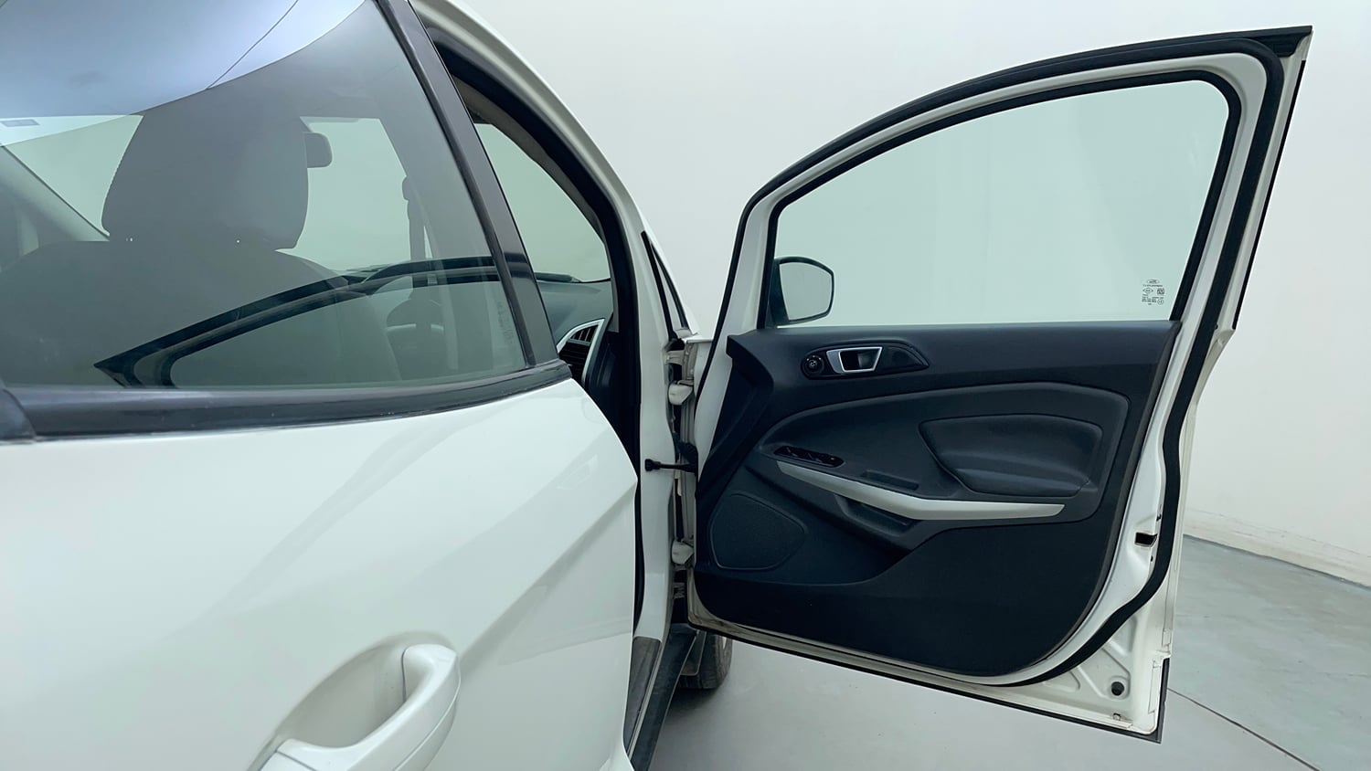 Used 2016 Ford EcoSport Titanium 1.5L TDCi Diesel Manual interior RIGHT FRONT DOOR OPEN VIEW
