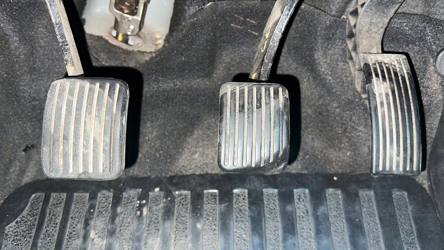 Used 2017 Hyundai Grand i10 Magna 1.2 Kappa VTVT Petrol Manual interior PEDALS VIEW
