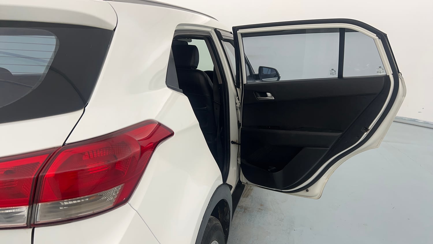 Used 2018 Hyundai Creta S 1.4 CRDi Diesel Manual interior RIGHT REAR DOOR OPEN VIEW