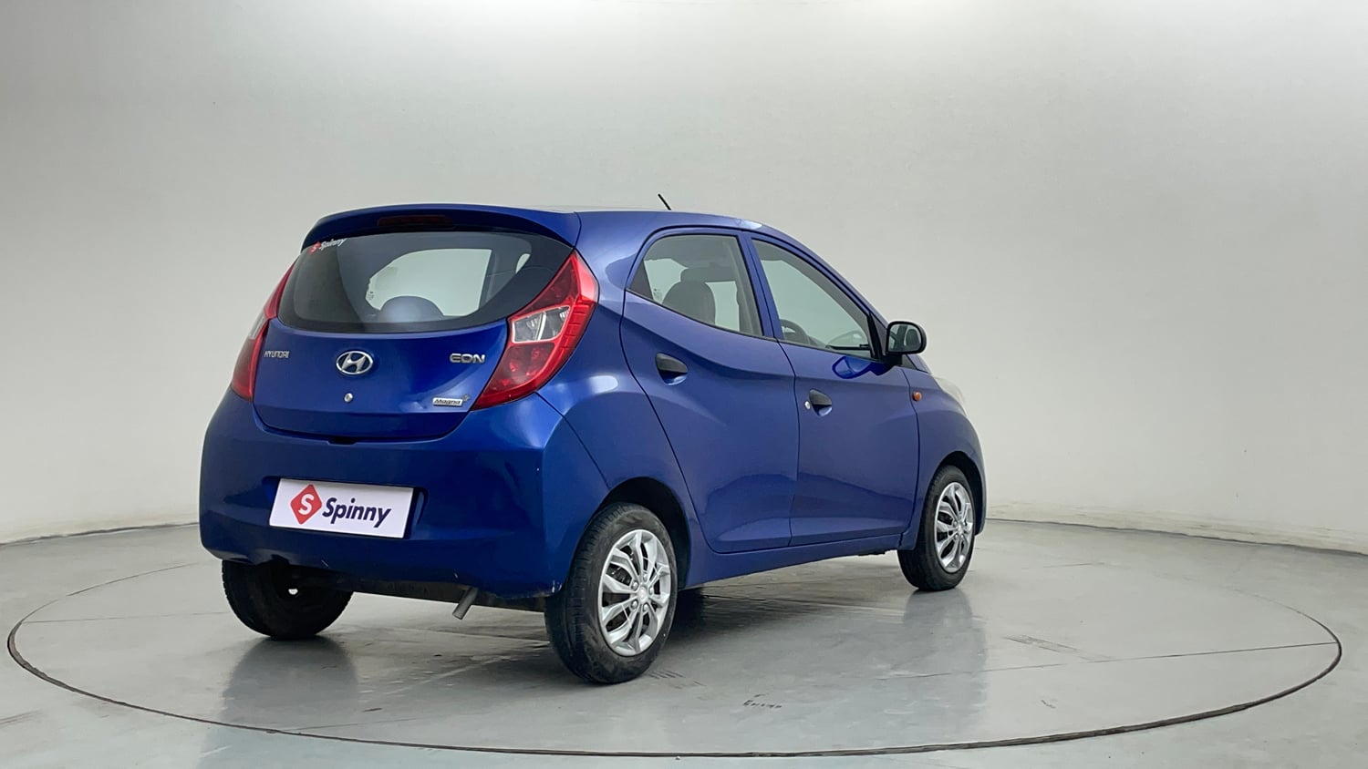 Used 2012 Hyundai Eon Magna + Petrol Manual exterior RIGHT REAR CORNER VIEW
