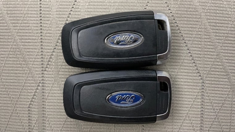 Used 2019 Ford Figo Aspire Titanium 1.2 Ti-VCT Petrol Manual extra CAR KEY VIEW