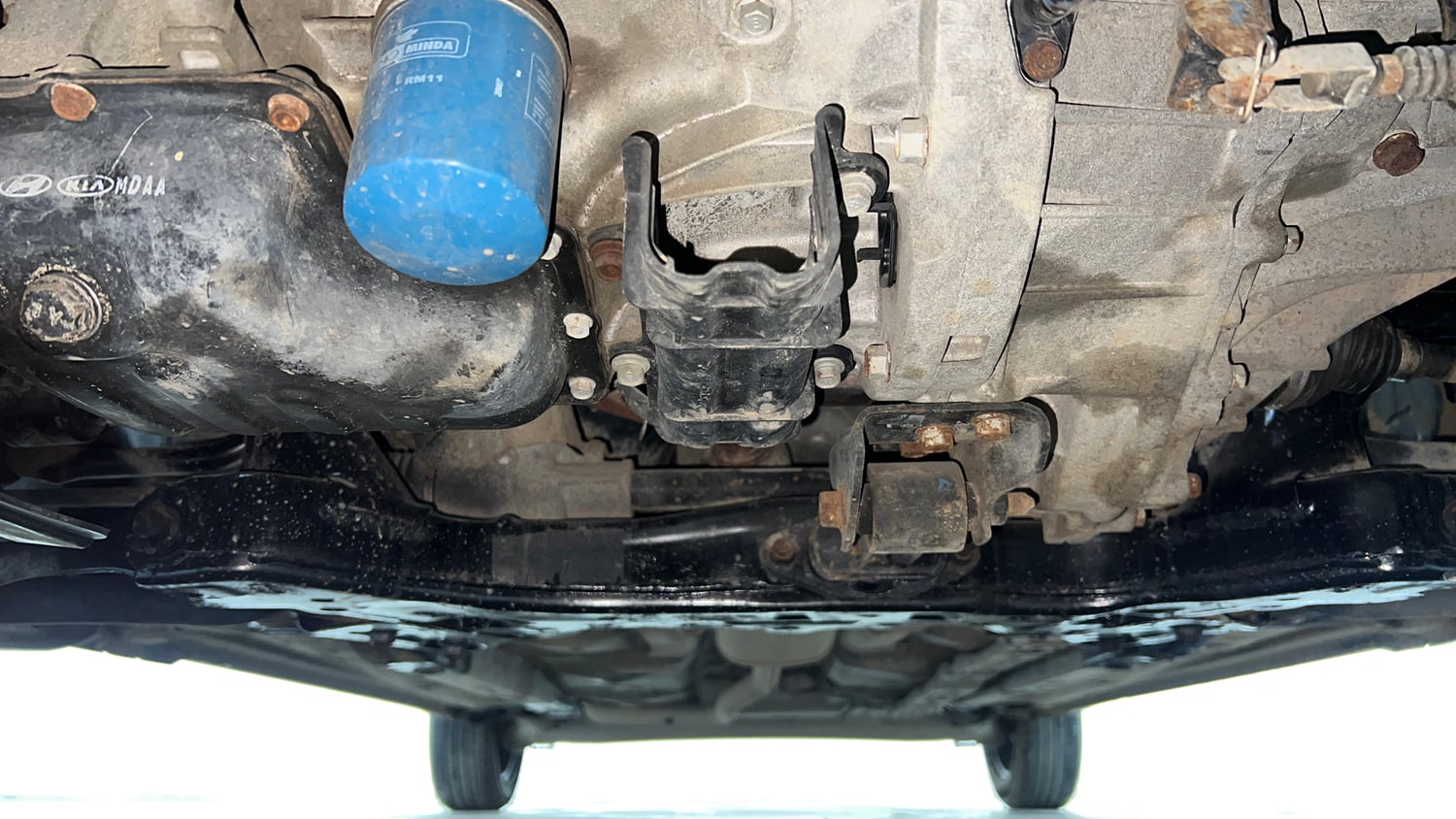 Used 2017 Hyundai Grand i10 Magna 1.2 Kappa VTVT Petrol Manual extra FRONT LEFT UNDERBODY VIEW