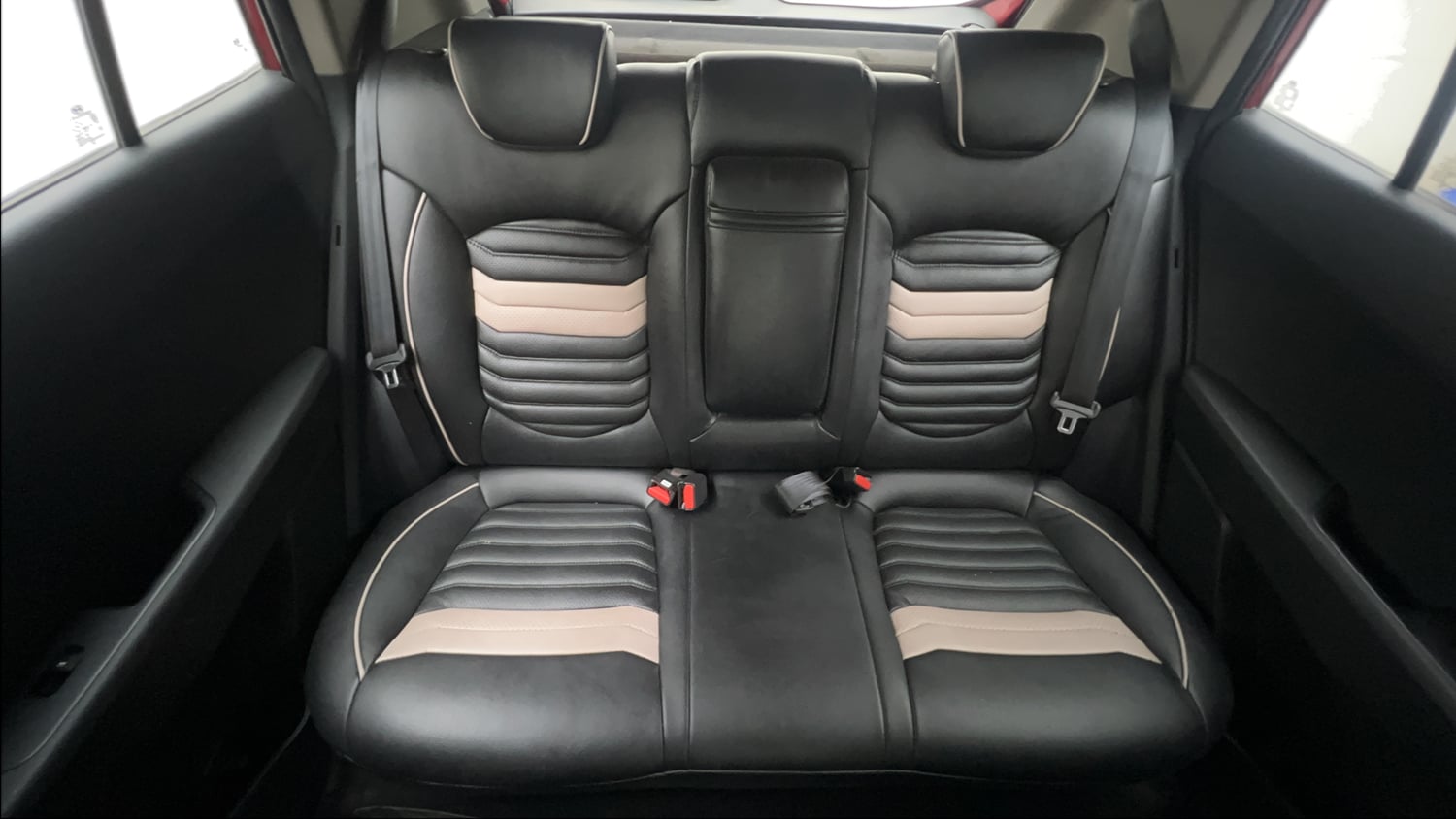 Used 2017 Hyundai Creta 1.6 SX Plus Petrol Petrol Manual interior REAR SEAT CONDITION VIEW