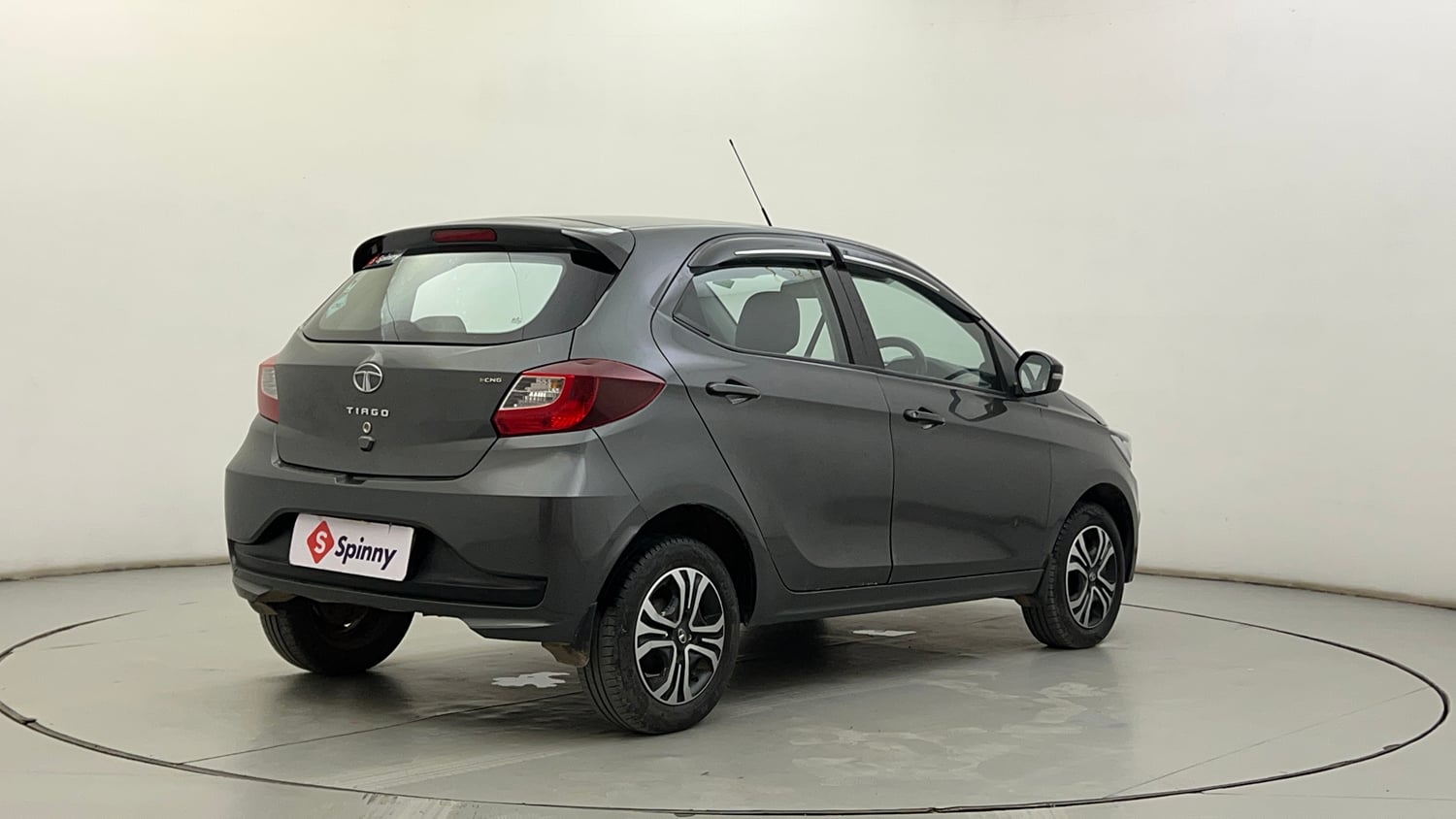Used 2023 Tata Tiago XT CNG Cng Manual exterior RIGHT REAR CORNER VIEW