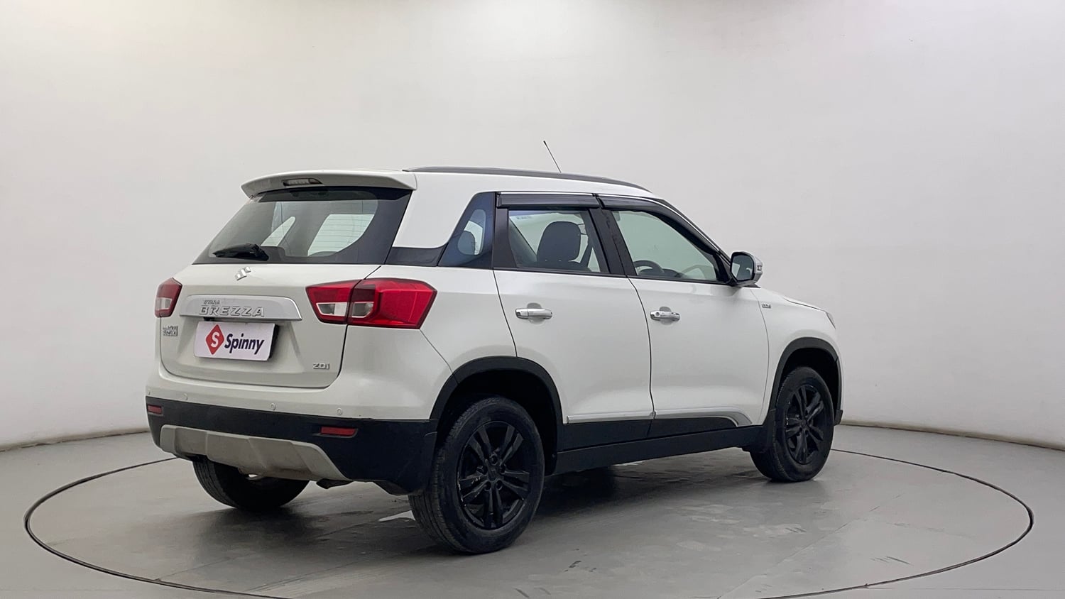 Used 2019 maruti-suzuki Vitara Brezza ZDi Plus AGS Diesel Automatic exterior RIGHT REAR CORNER VIEW