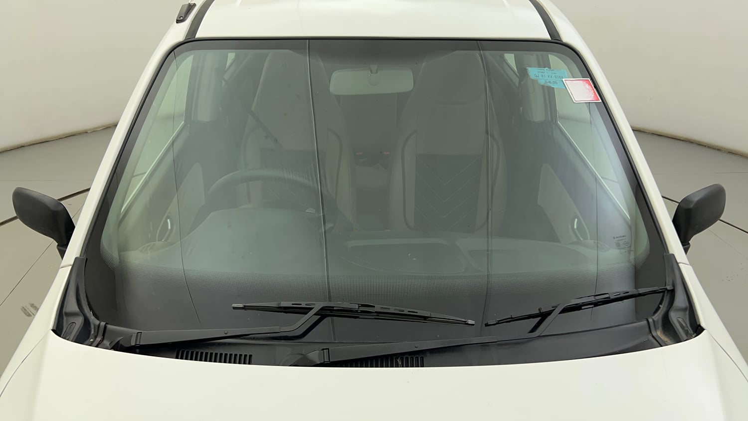 Used 2019 Maruti Suzuki Alto 800 LXi Petrol Manual exterior FRONT WINDSHIELD VIEW