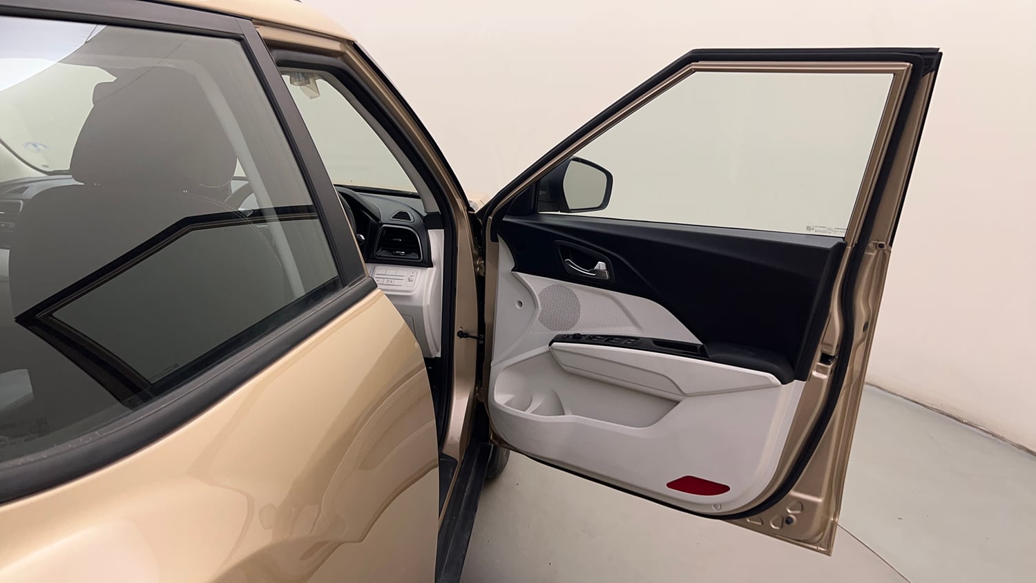 Used 2026 Mahindra XUV 3XO AX5 1.2 Petrol AT Petrol Automatic interior RIGHT FRONT DOOR OPEN VIEW