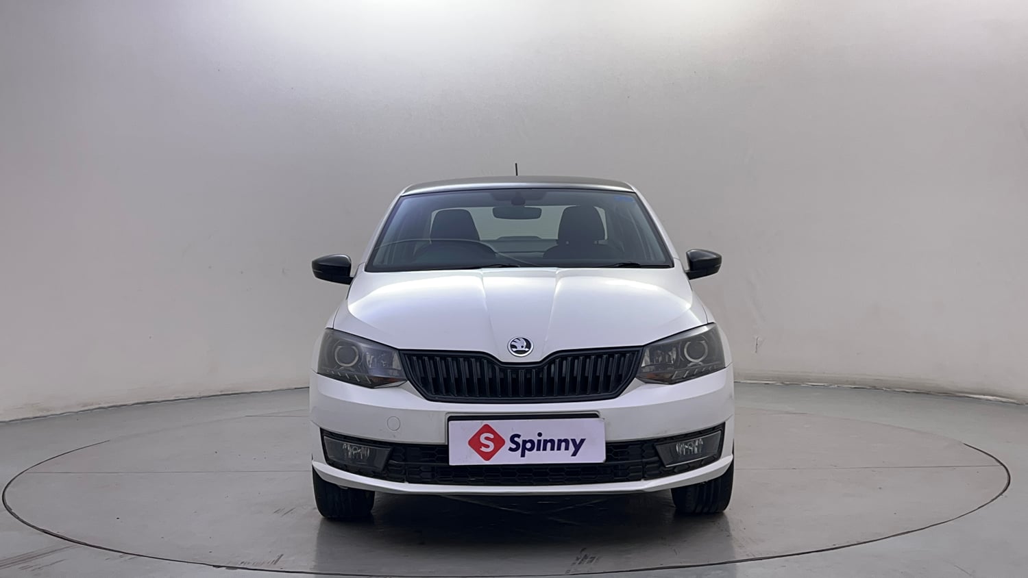 Used 2018 Skoda Rapid Style 1.6 MPI AT Petrol Automatic exterior FRONT VIEW