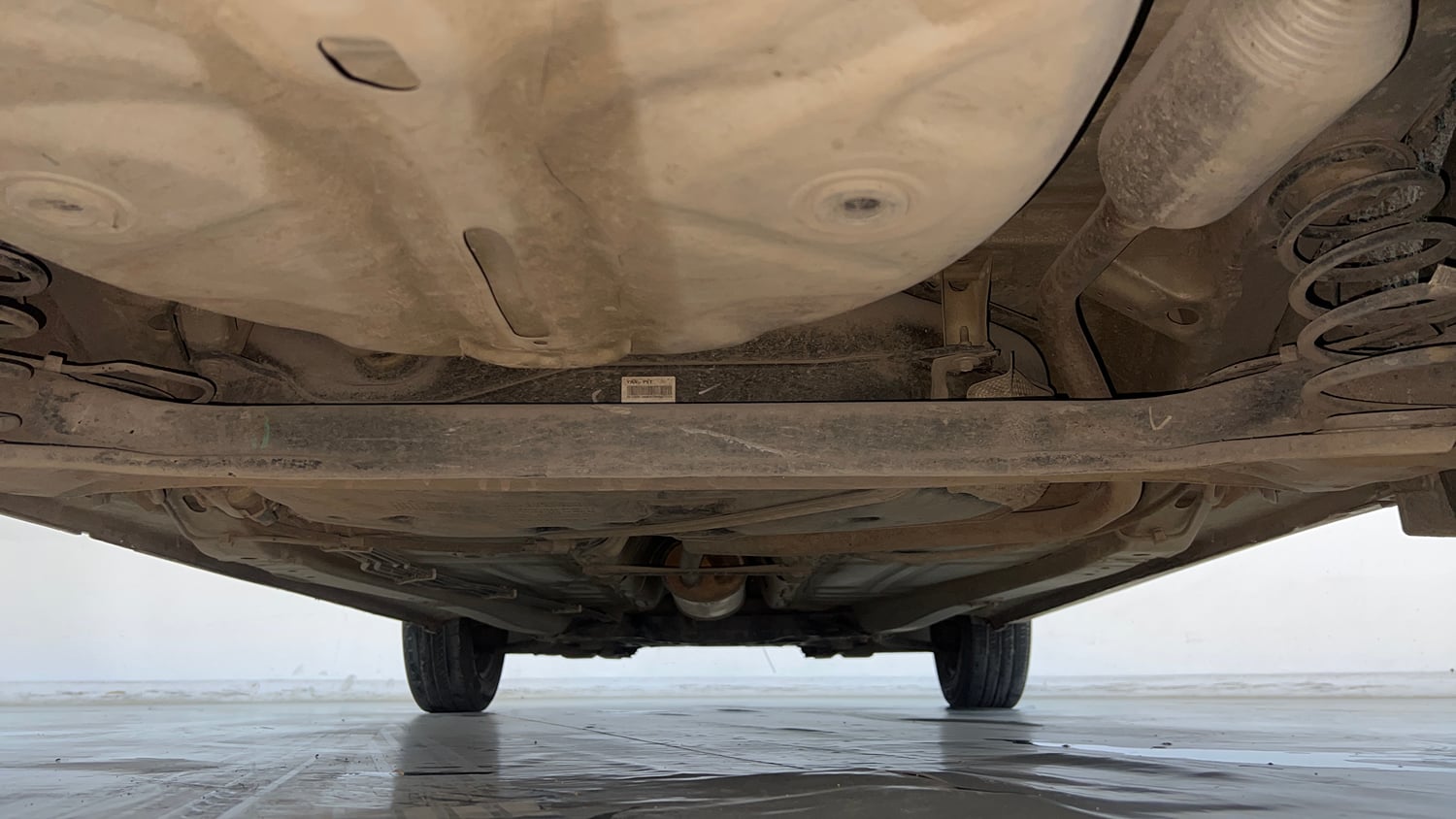 Used 2019 Maruti Suzuki Baleno Delta 1.2 Petrol Manual extra REAR UNDERBODY VIEW (TAKEN FROM REAR)
